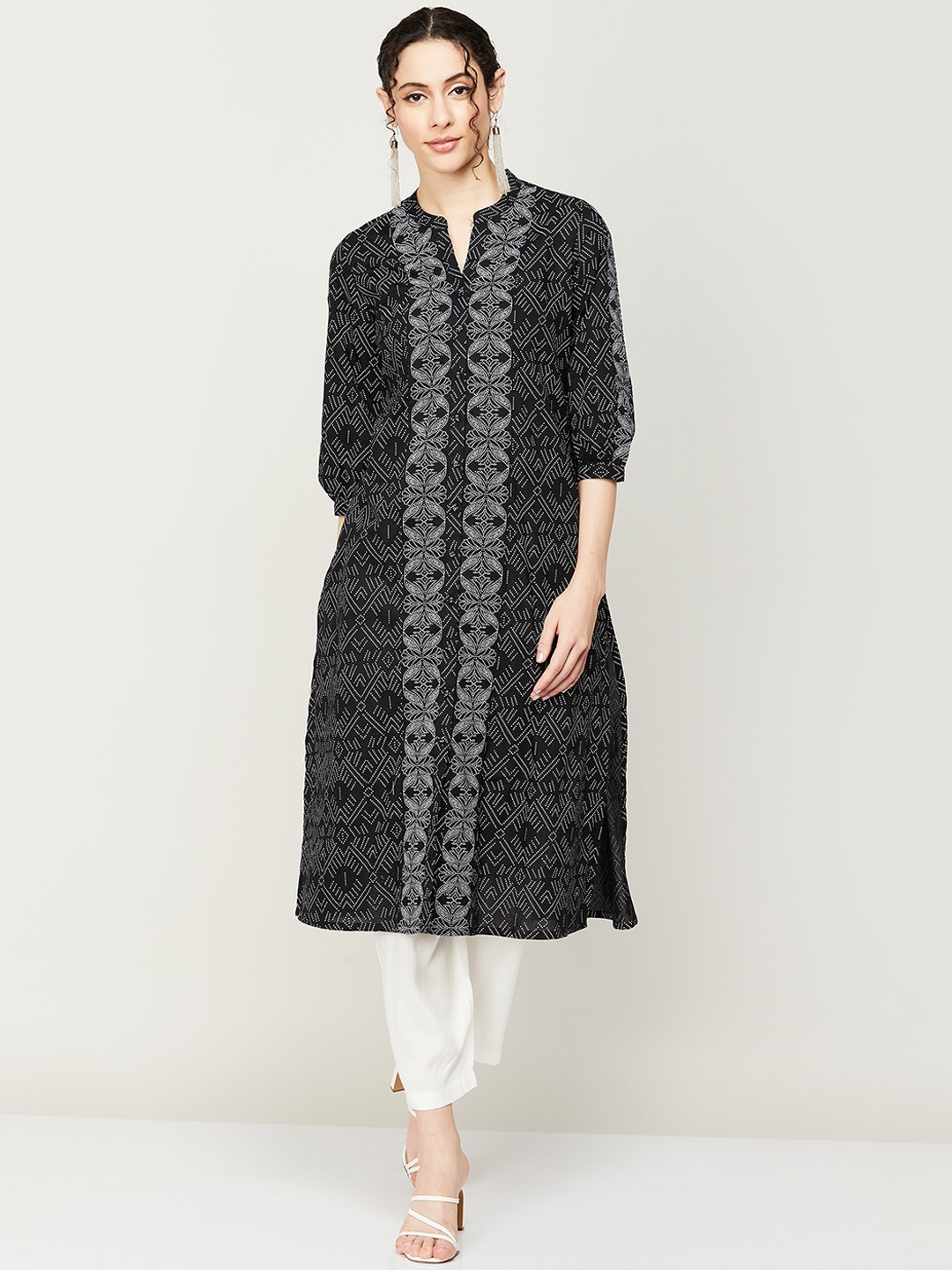 

Melange by Lifestyle Women Geometric Printed Pure Cotton Kurta, Black