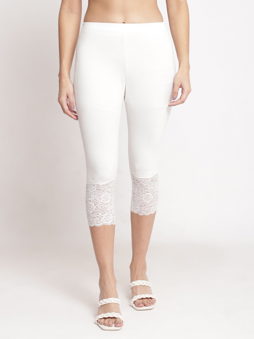 

GRACIT Women Skinny Fit Capris, White