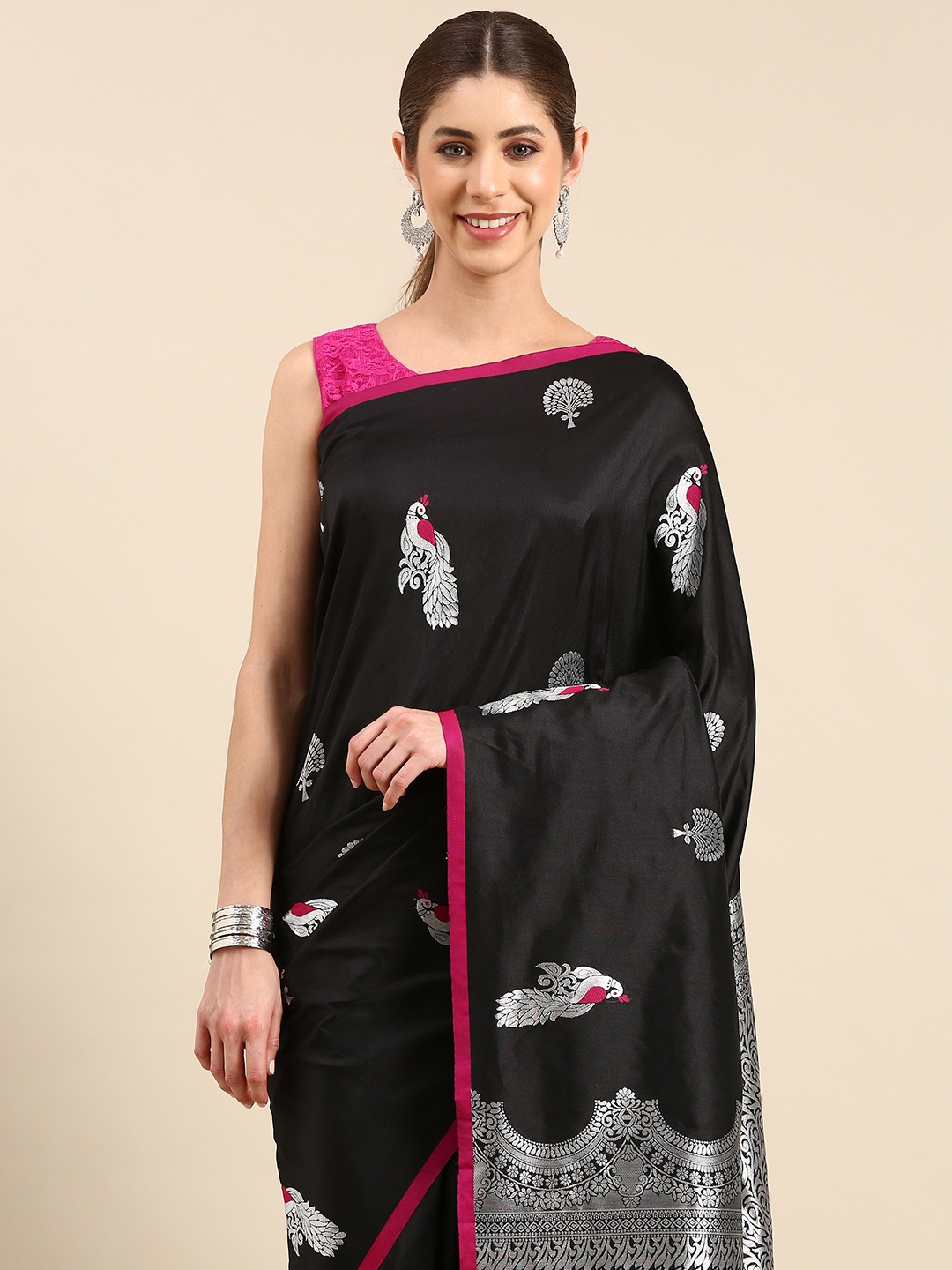 

VASTRANAND Woven Design Ethnic Motifs Zari Silk Blend Banarasi Saree, Black