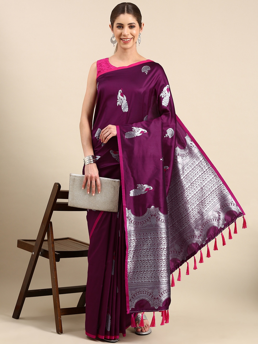 

VASTRANAND Woven Design Ethnic Motifs Zari Silk Blend Banarasi Saree, Burgundy