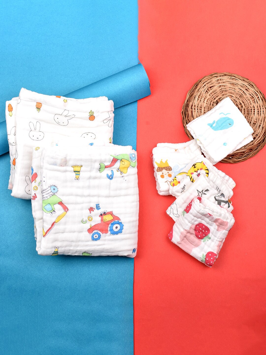 

Moms Home Kids 7-Pcs White & Red Printed Organic Cotton Layered Towel & Napkins