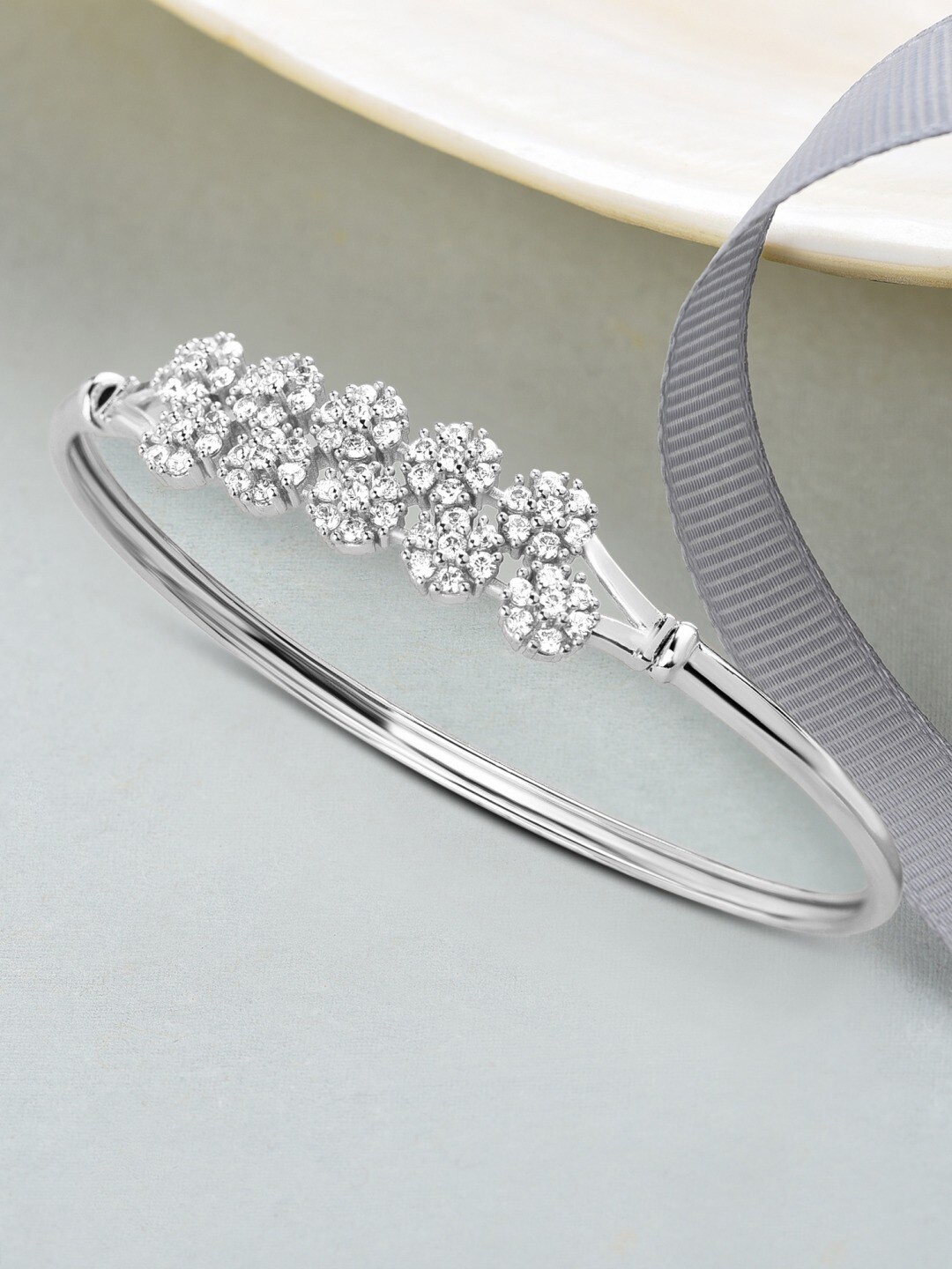 

AMI Women Brass Cubic Zirconia Silver-Plated Kada Bracelet, White