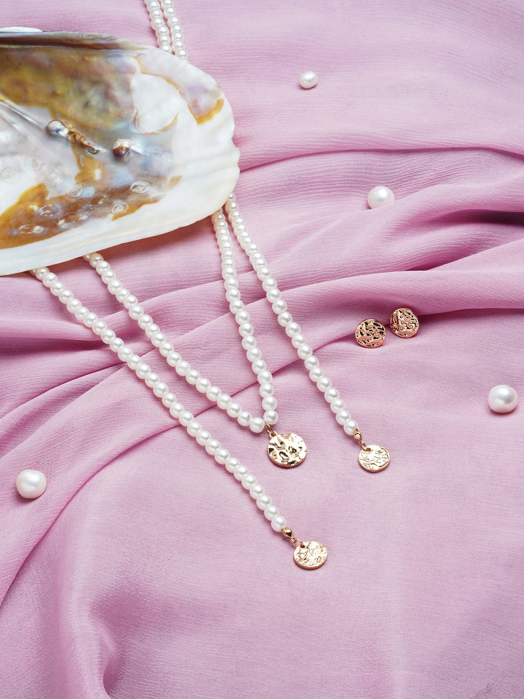 

AMI Women Gold-Plated Pearl Beaded Necklace and Earrings, White