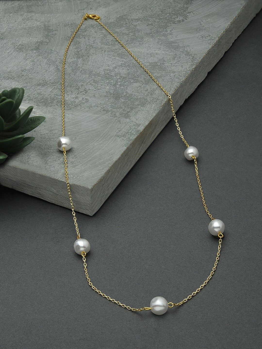 

AMI Gold-Plated Contemporary Pearl Studded Chain