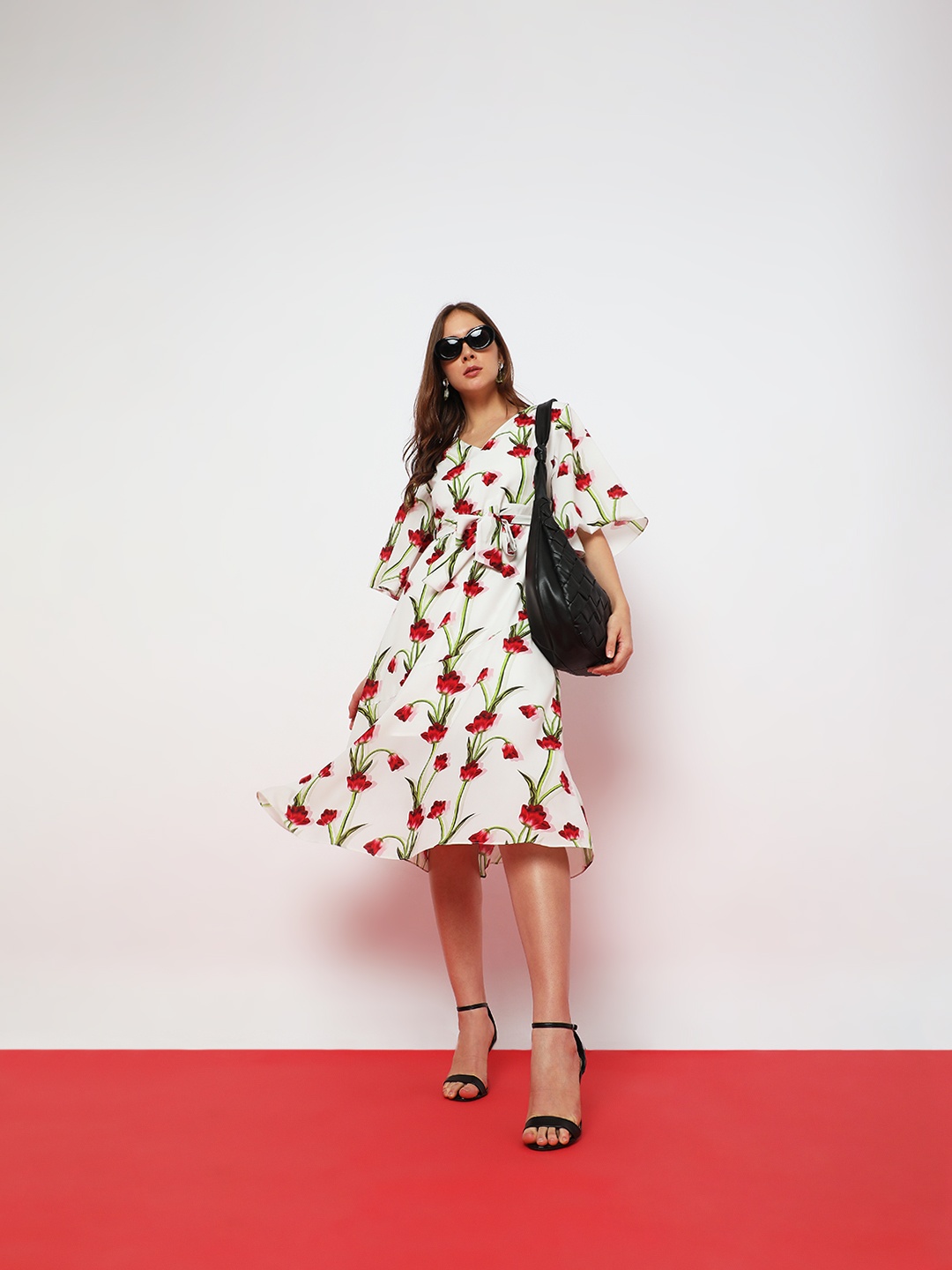 

Vero Moda V-Neck Flared Sleeves Floral Printed A-Line Midi Dress, White