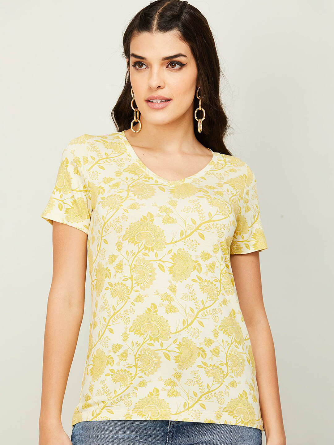 

Colour Me by Melange Floral Printed Round Neck Regular Top, White