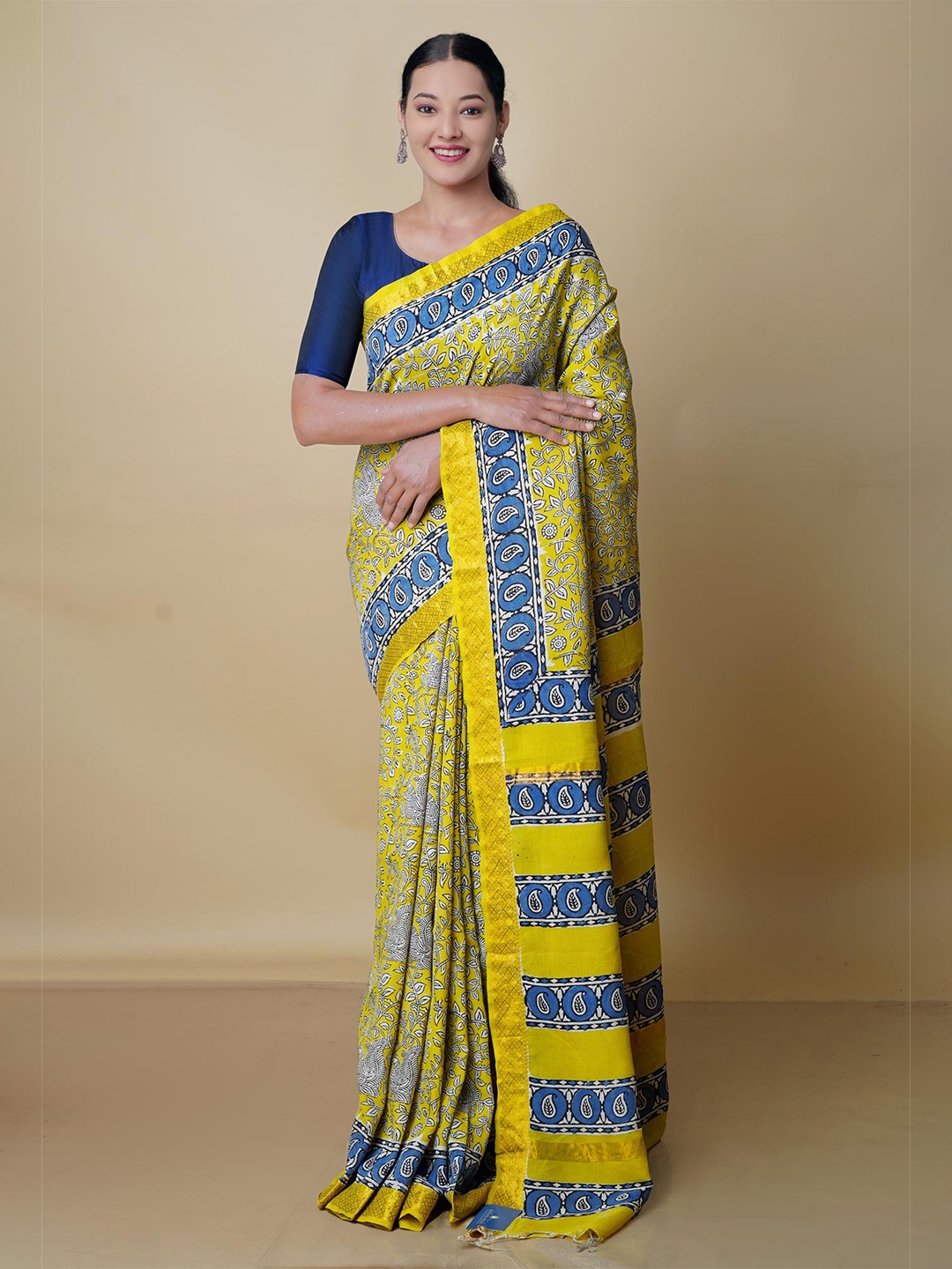 

Unnati Silks Ethnic Motifs Printed Chanderi Saree, Yellow