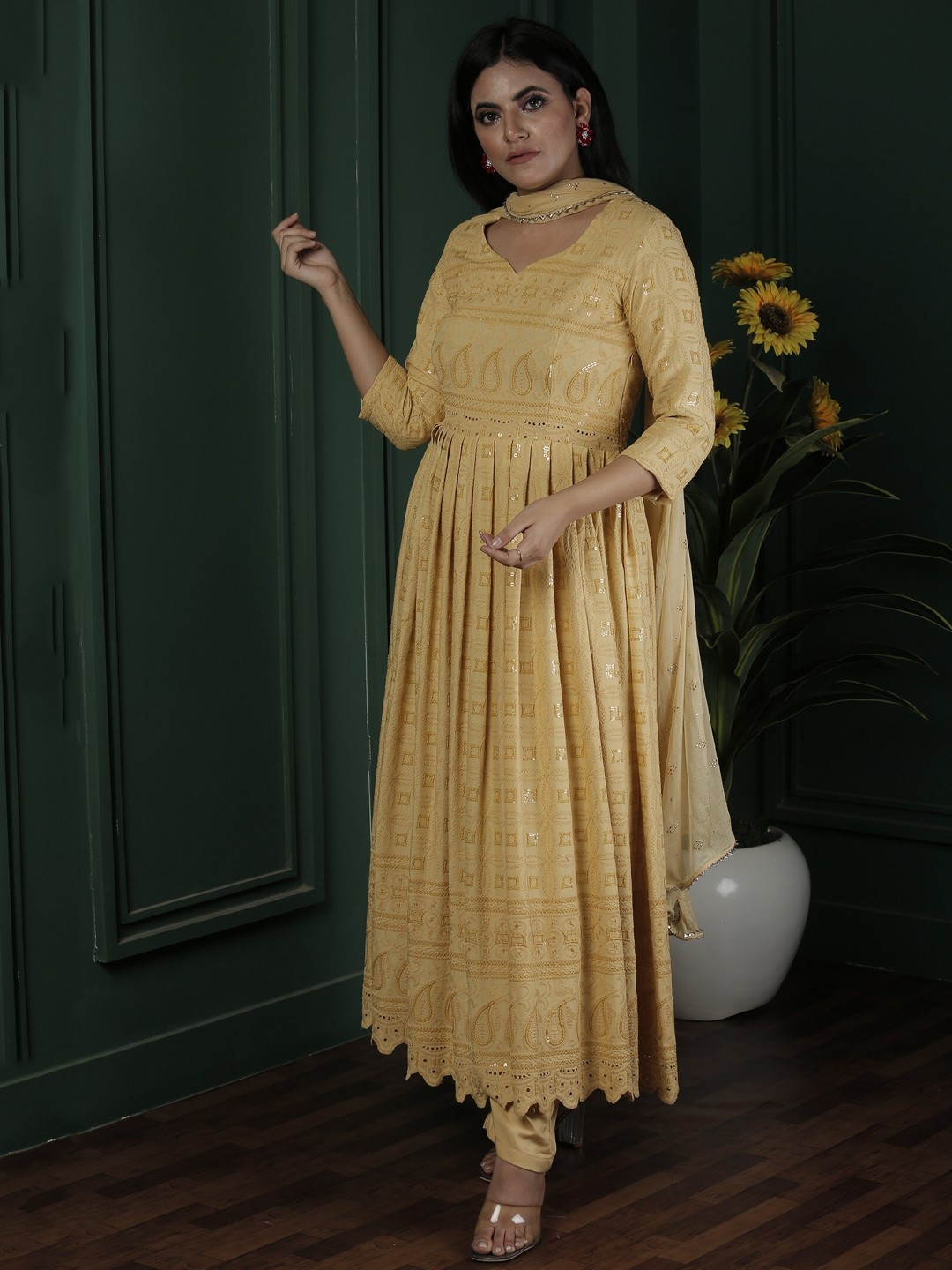 

Saadgi Women Ethnic Motifs Embroidered Pleated Chikankari Kurta Set, Beige