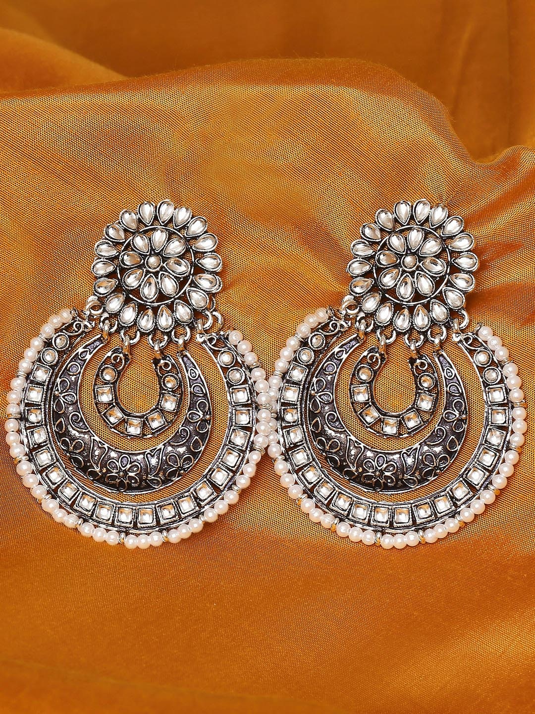 

OOMPH Silver-Toned Oxidised Floral Chandbalis Earrings, White