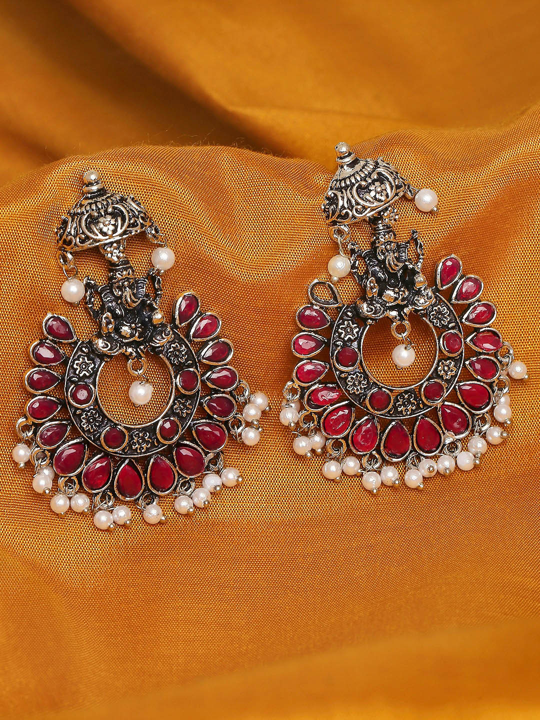 

OOMPH Silver-Plated Oxidised Contemporary Chandbalis Earrings, Maroon
