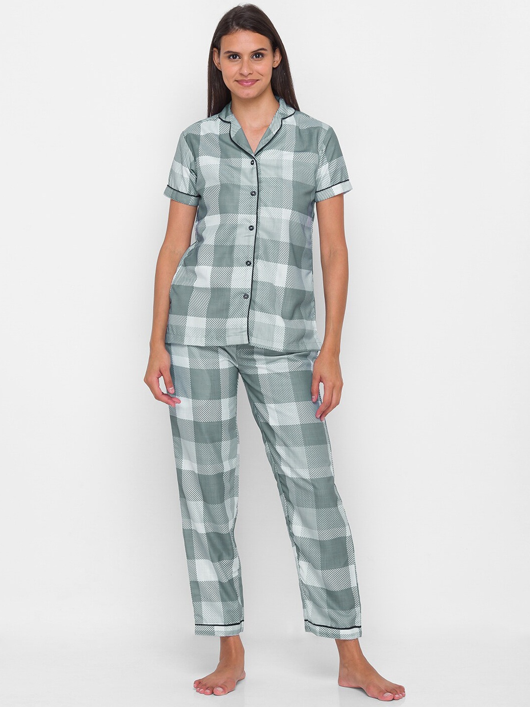 

FashionRack Women Checked Pure Cotton Night Suit, Grey