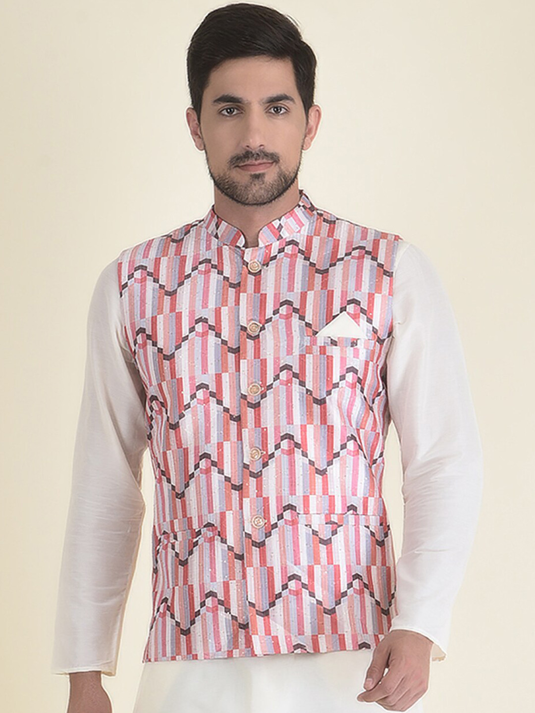 

HOUSE OF DEYANN Men Mandarin Collar Kurta with Trousers & Nehru Jacket, Peach