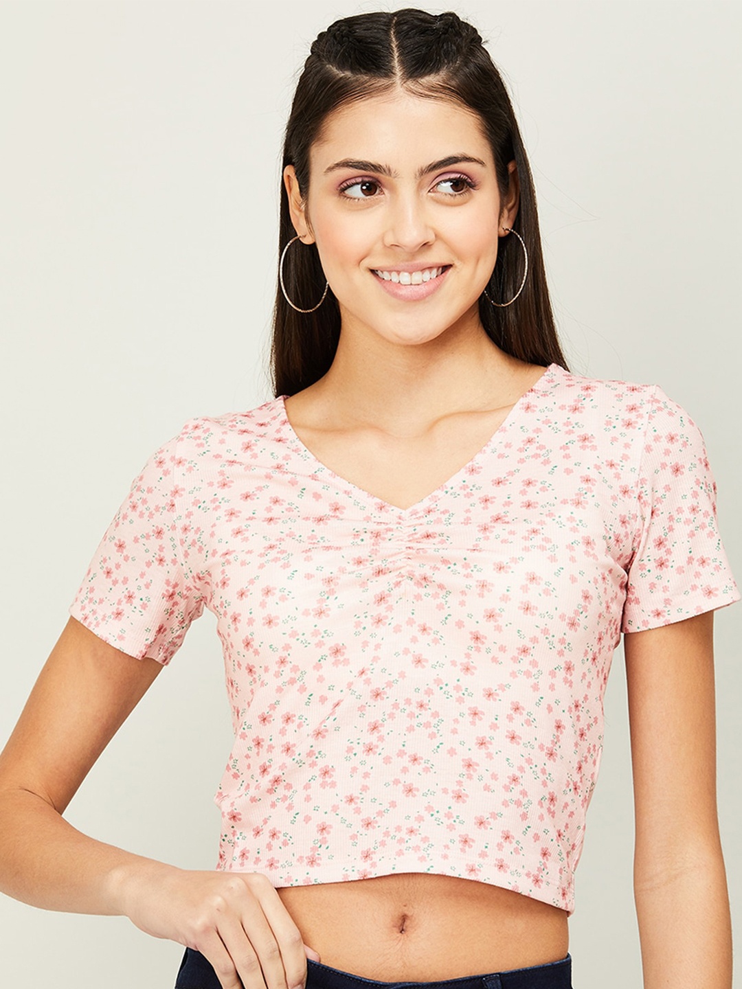 

Ginger by Lifestyle Women Floral Printed V-Neck Crop T-shirt, Pink