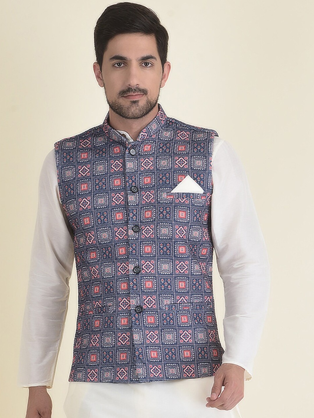 

HOUSE OF DEYANN Men Mandarin Collar Kurta with Trousers & Nehru Jacket, Navy blue