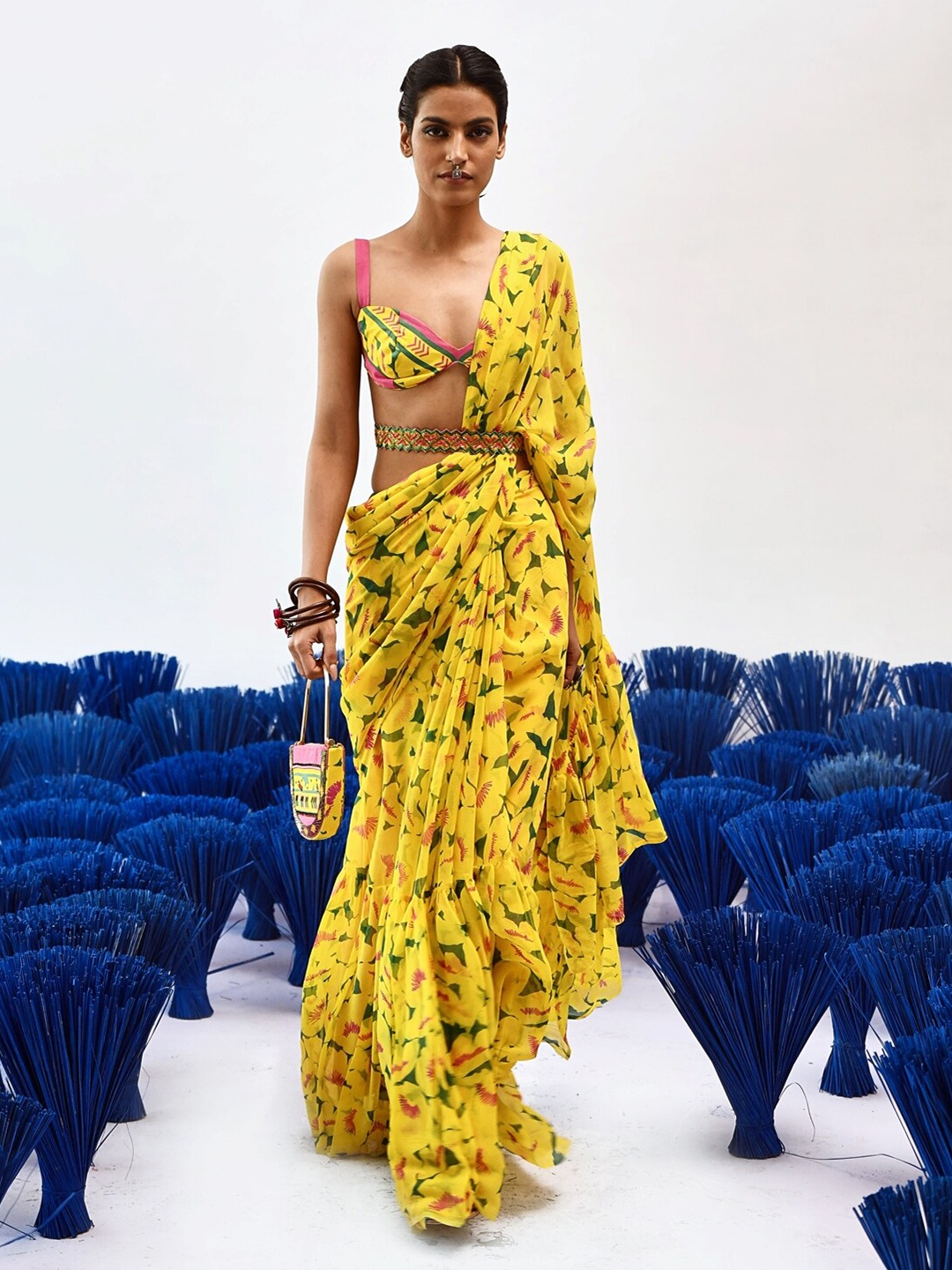 

Baise Gaba Floral Printed Ruffled Saree, Yellow