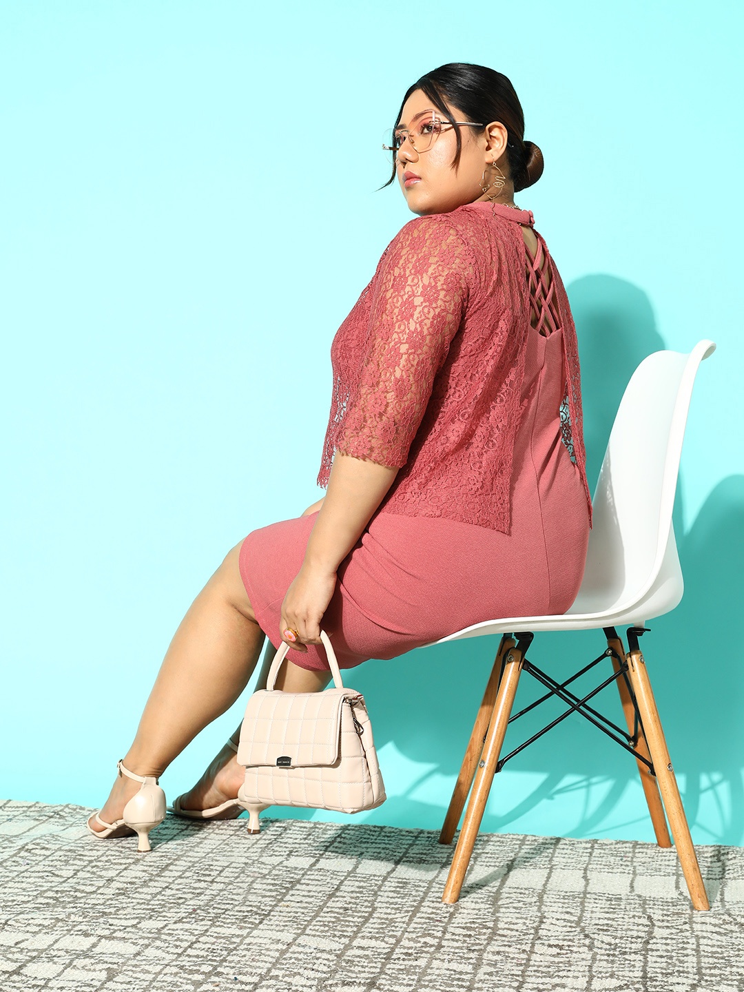 

CURVE BY KASSUALLY Plus Size Pink Bodycon Dress With Lace Inserts Detail