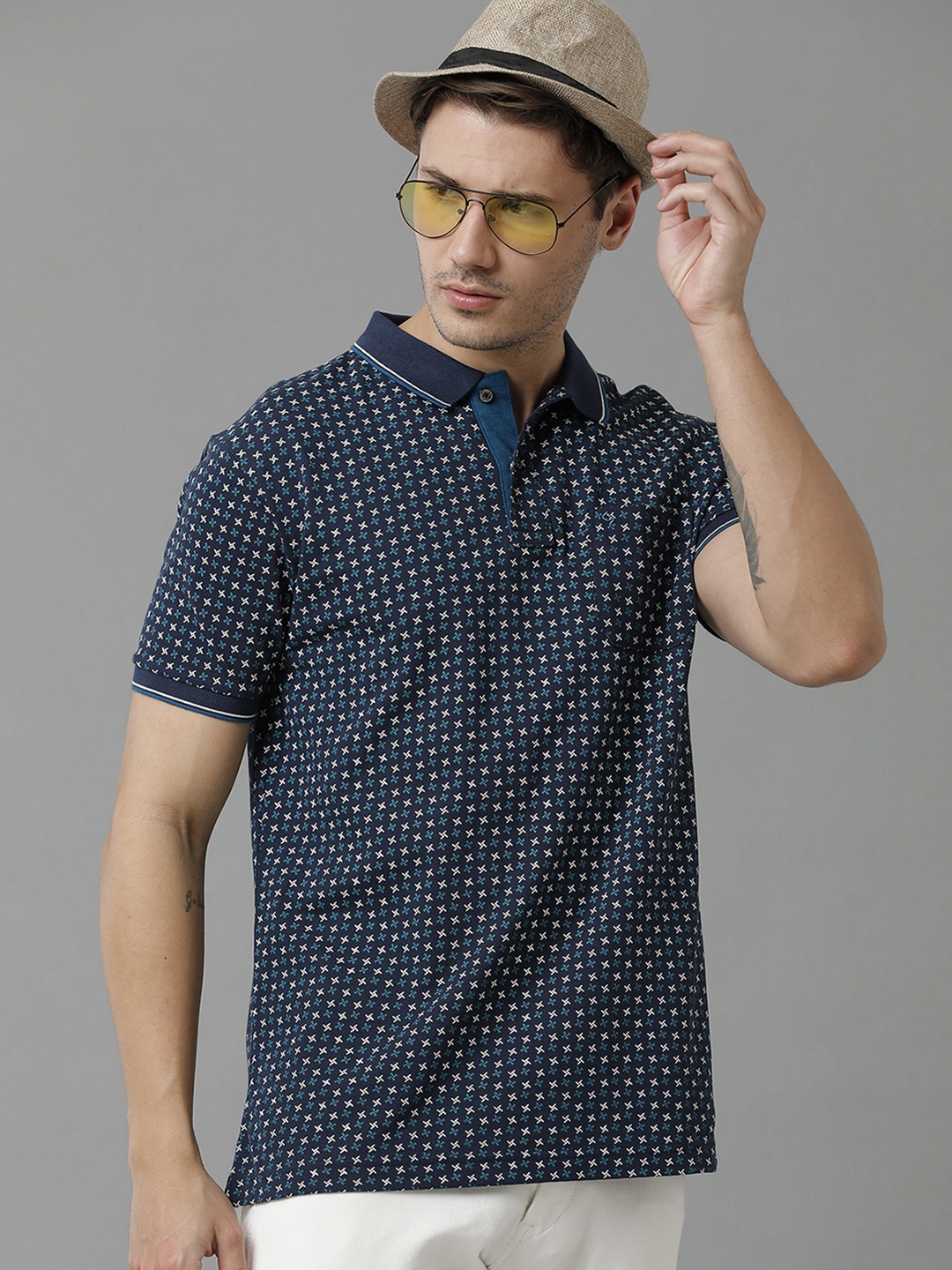 

Classic Polo Men Conversational Printed Polo Collar Cotton T-shirt, Navy blue