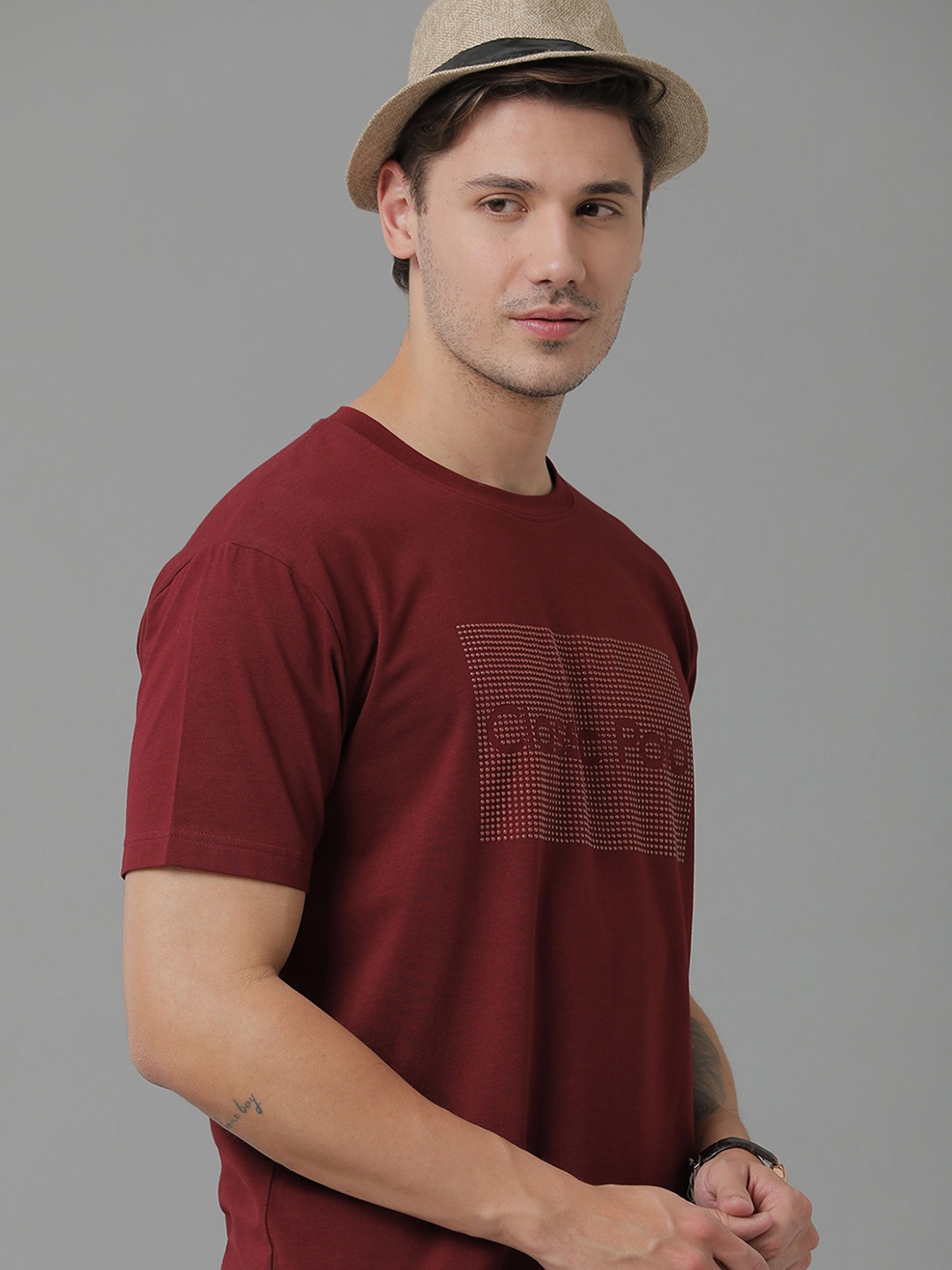 

Classic Polo Men Typography Printed Short Sleeve Cotton T-shirt, Maroon