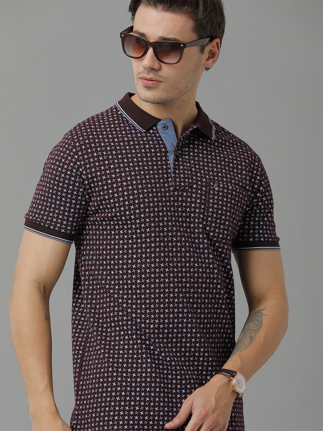 

Classic Polo Men Printed Polo Collar Cotton T-shirt, Brown