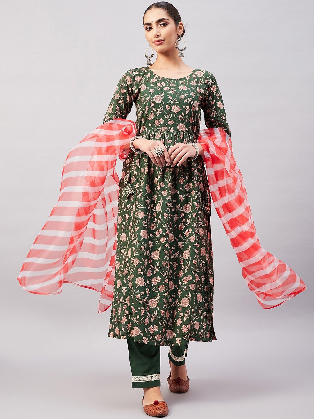 

InWeave Women Floral Printed Pleated Pure Cotton Kurta With Trousers & Dupatta, Green
