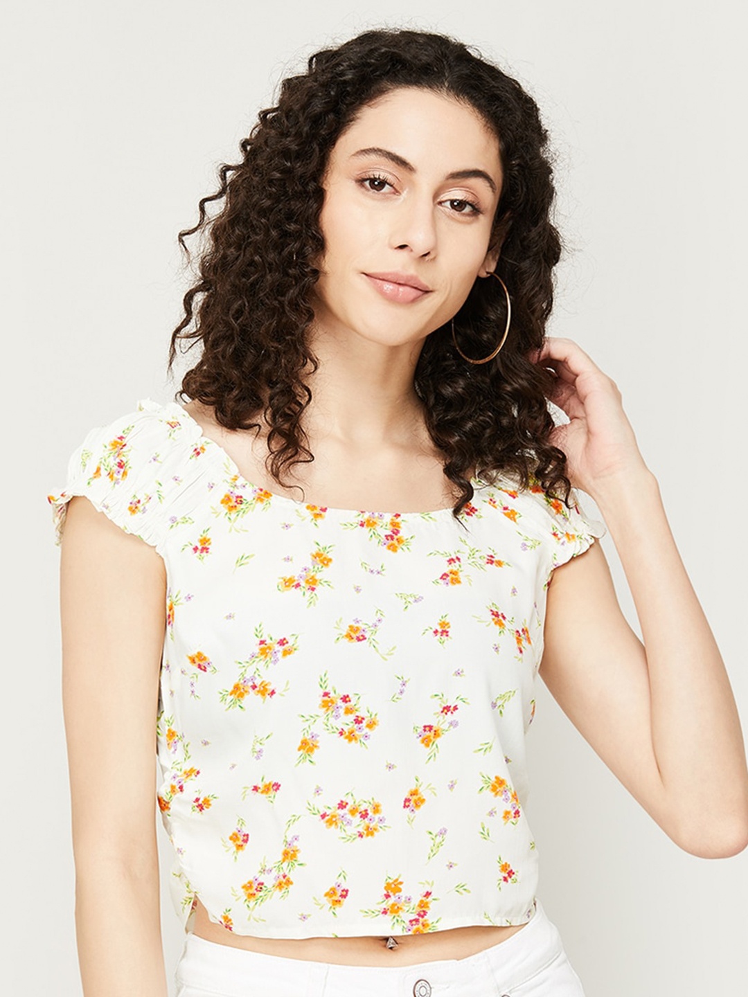 

Ginger by Lifestyle Floral Print Crop Top, White
