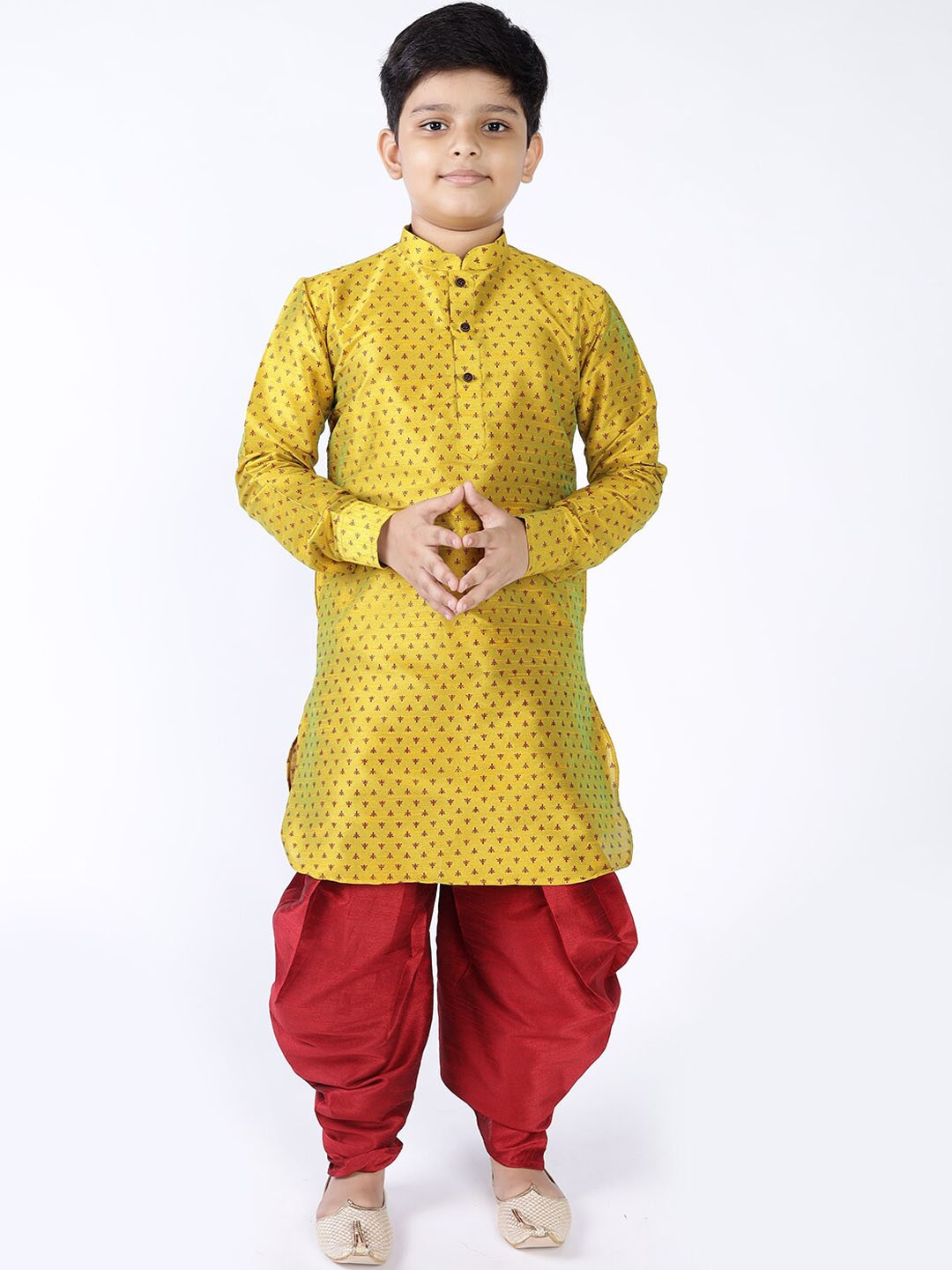

NAMASKAR Boys Printed Dupion Silk Kurta with Churidar, Yellow