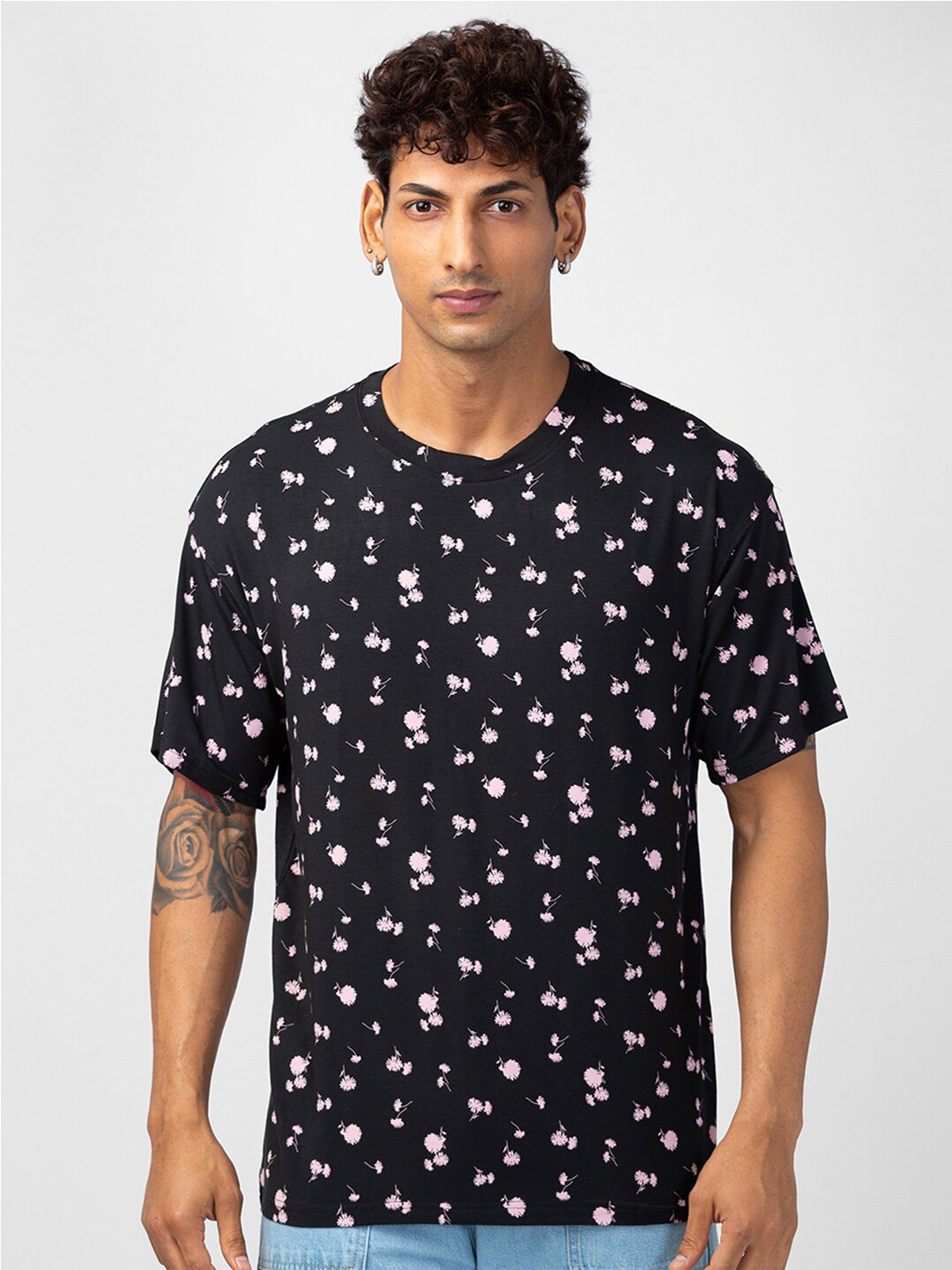 

VASTRADO Men Floral Printed Cotton T-shirt, Black
