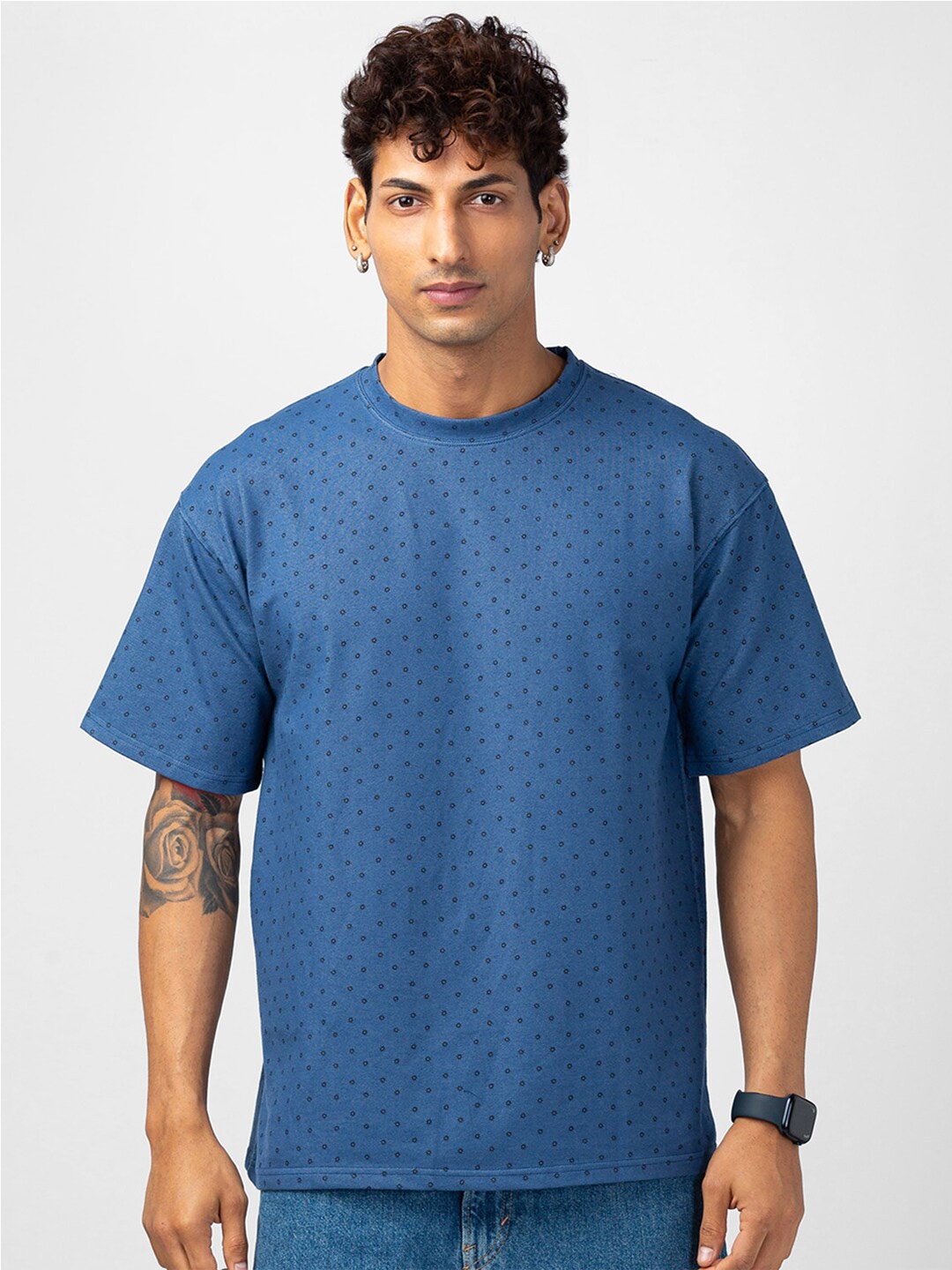 

VASTRADO Men Abstract Micro Pattern Printed Cotton Loose T-shirt, Blue