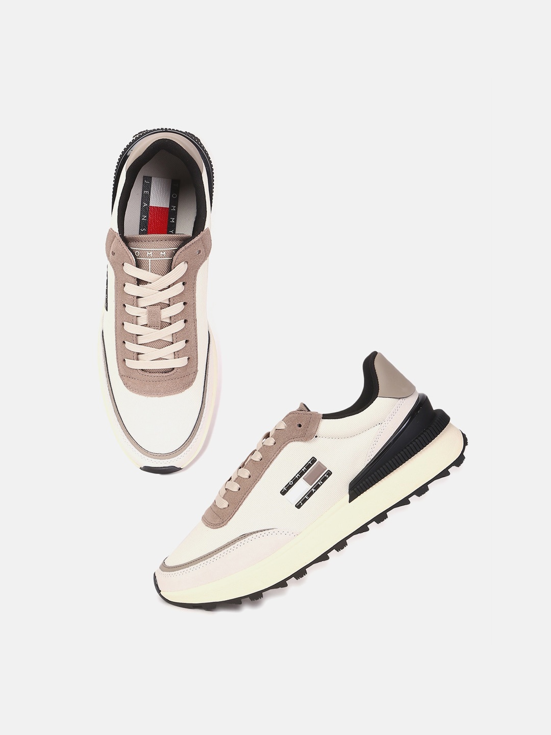 

Tommy Hilfiger Men Lace-Ups Colourblocked Suede Sneakers, Off white