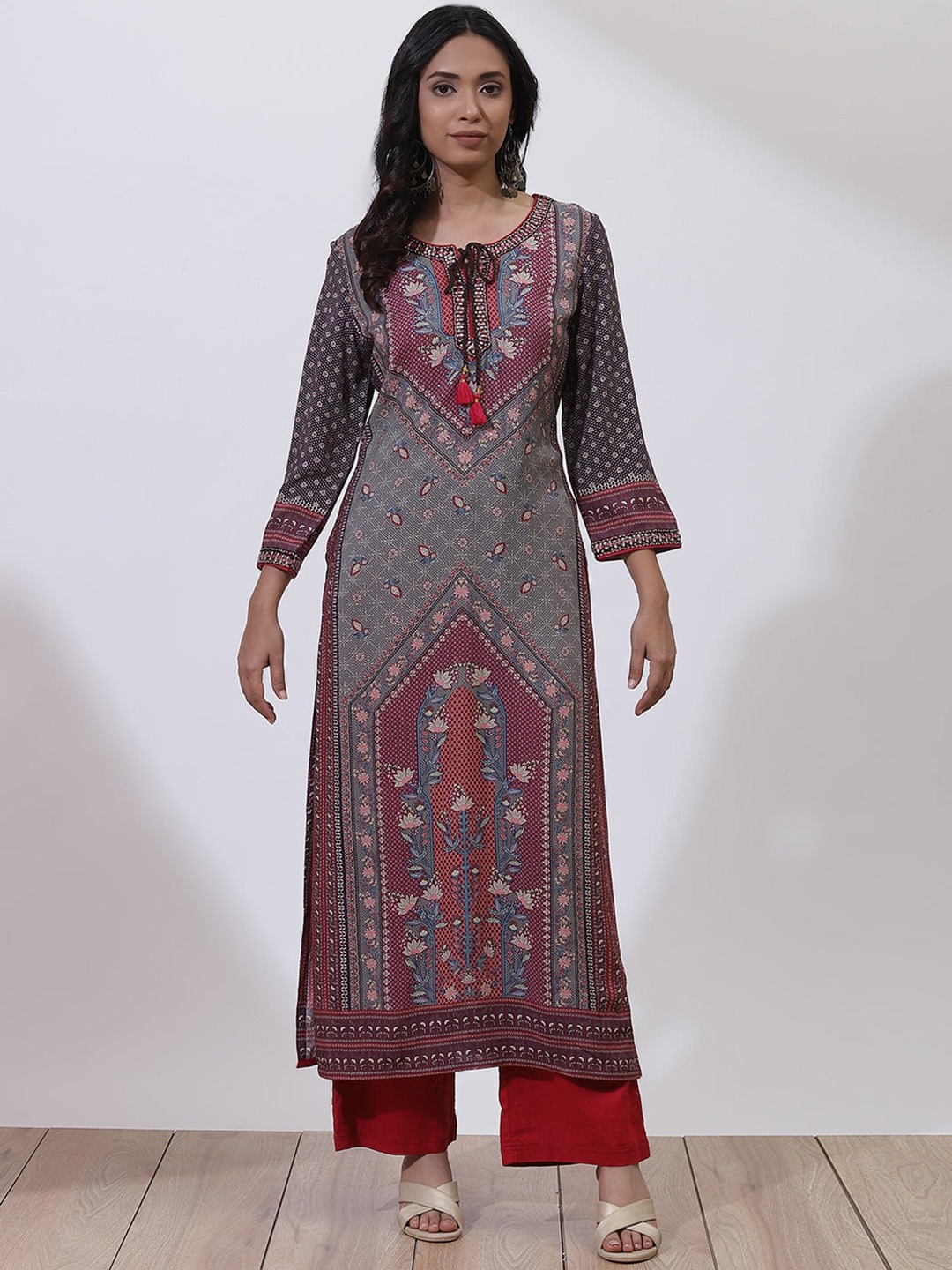

Lakshita Embroidered Tie-Up Neck Straight Kurta, Coffee brown