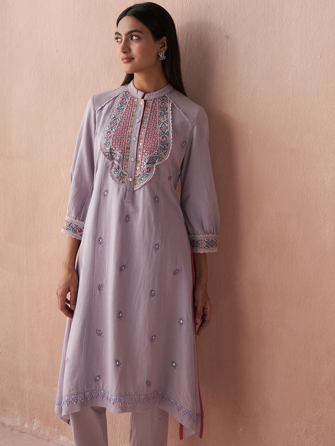 

Lakshita Embroidered Mandarin Collar Straight Kurta, Lavender
