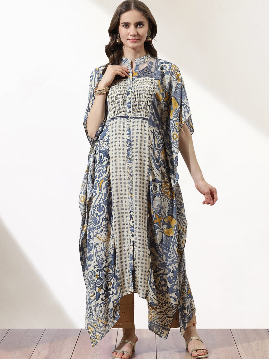 

Lakshita Ethnic Motifs Printed Extended Sleeves Brasso Kaftan Kurta, Grey