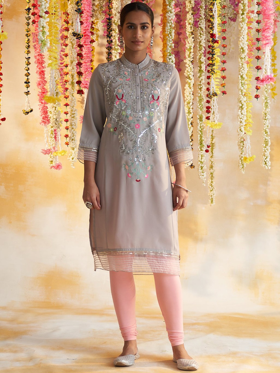 

Lakshita Women Ethnic Motifs Yoke Design Indie Prints Kurta, Grey