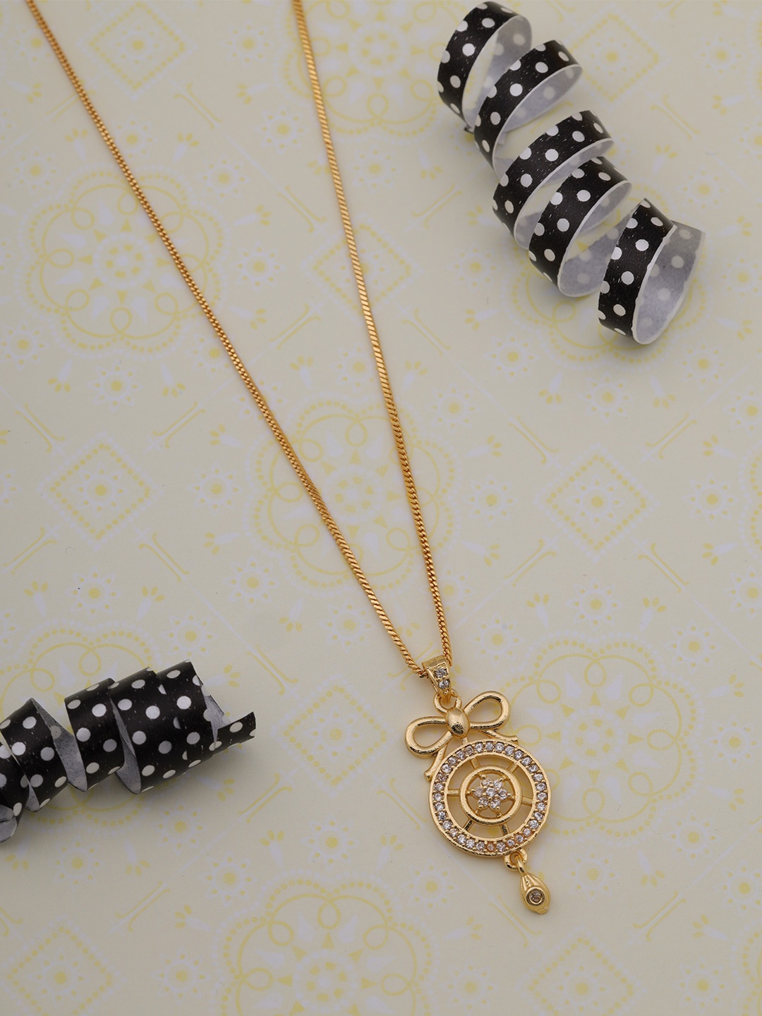 

Brado Jewellery Brass Gold-Plated Antique Necklace