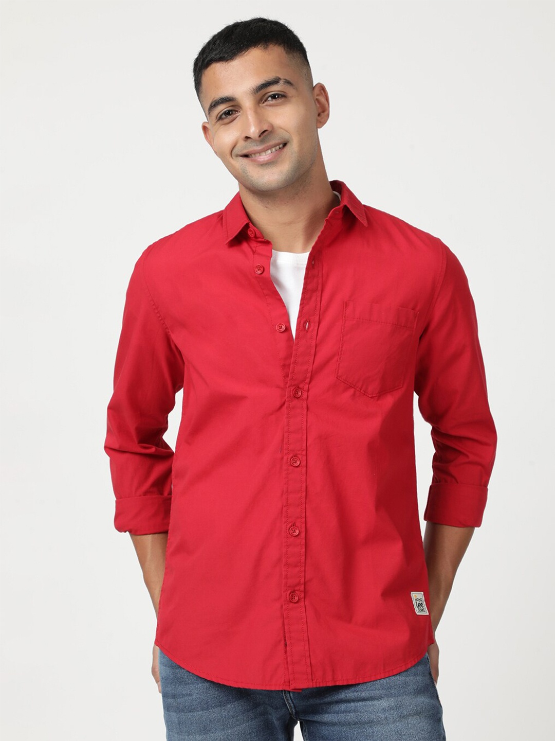 

Lee Men Slim Fit Casual Cotton Shirt, Red