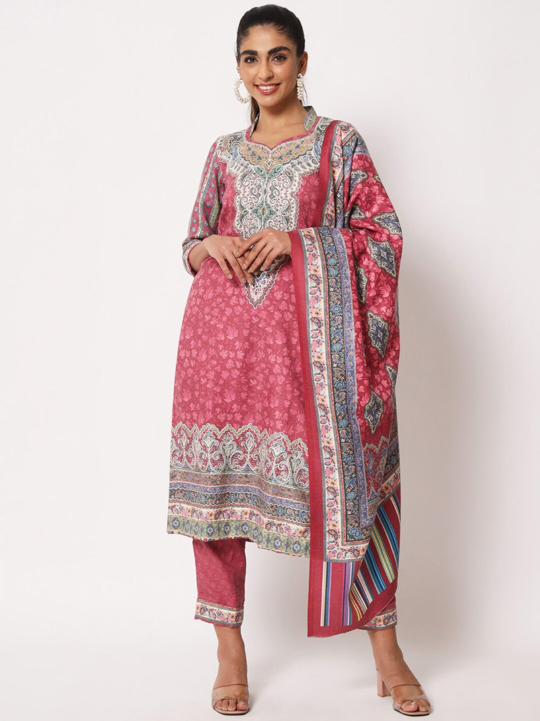 

Zamour Embroidered Kalamkari Unstitched Dress Material, Pink
