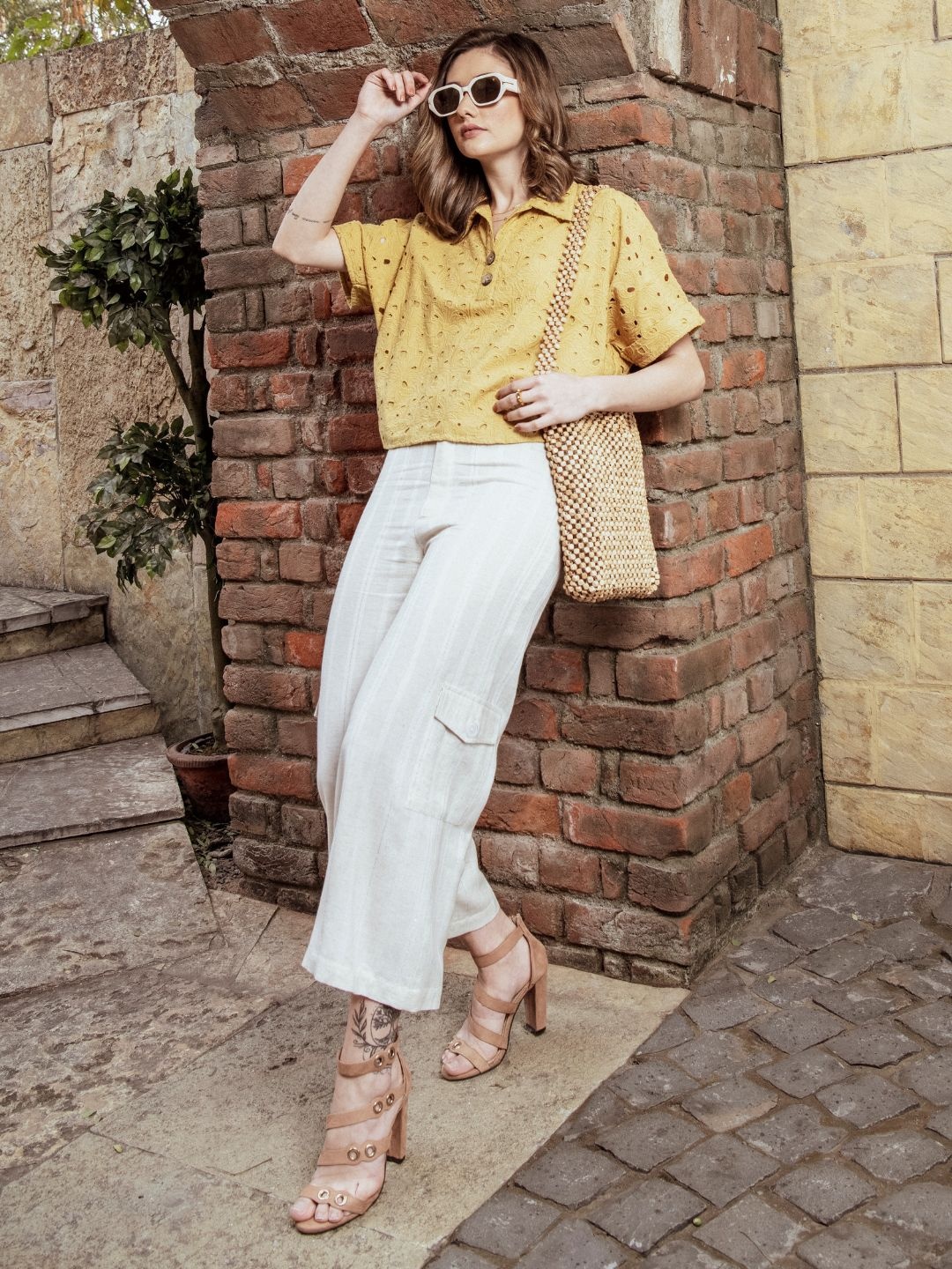 

Taurus Women Linen Culottes Trousers, Off white
