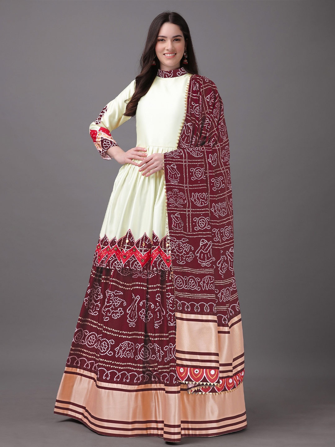 

Sarvayog Fashion Printed Mirror Work Ready to Wear Lehenga & Made Measure Blouse With, Off white