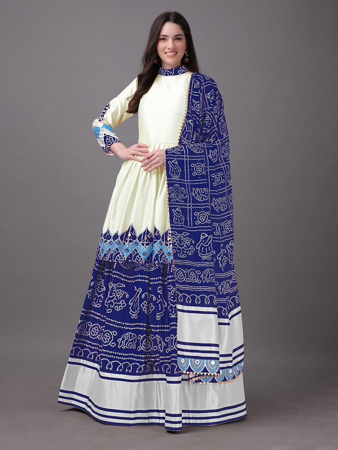 

Sarvayog Fashion Printed Mirror Work Ready to Wear Lehenga & Made Measure Blouse With, Off white