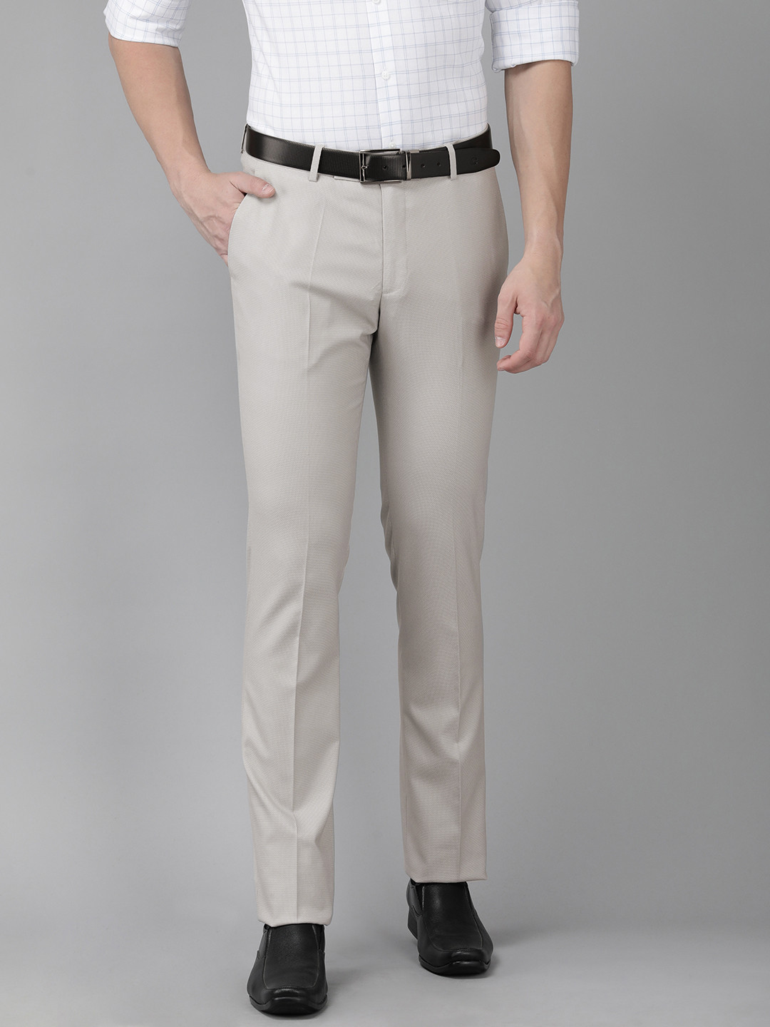 

Arrow Men Tailored Fit Formal Trousers, Grey