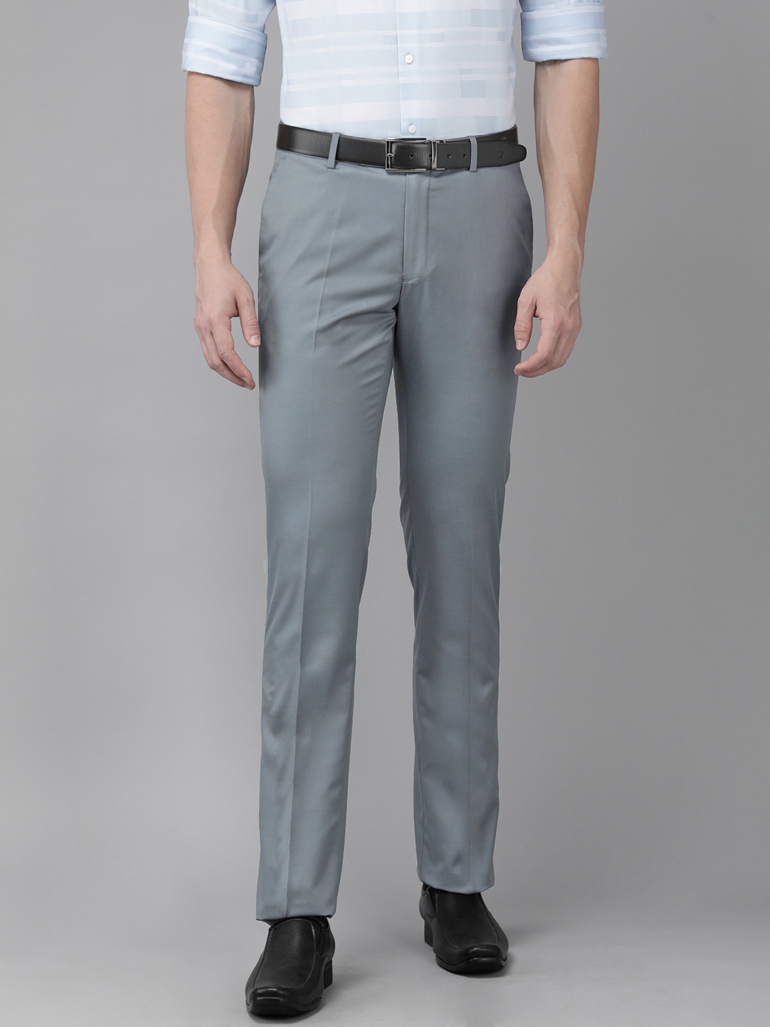 

Arrow Men Solid Flat Front Tailored Formal Trousers, Grey