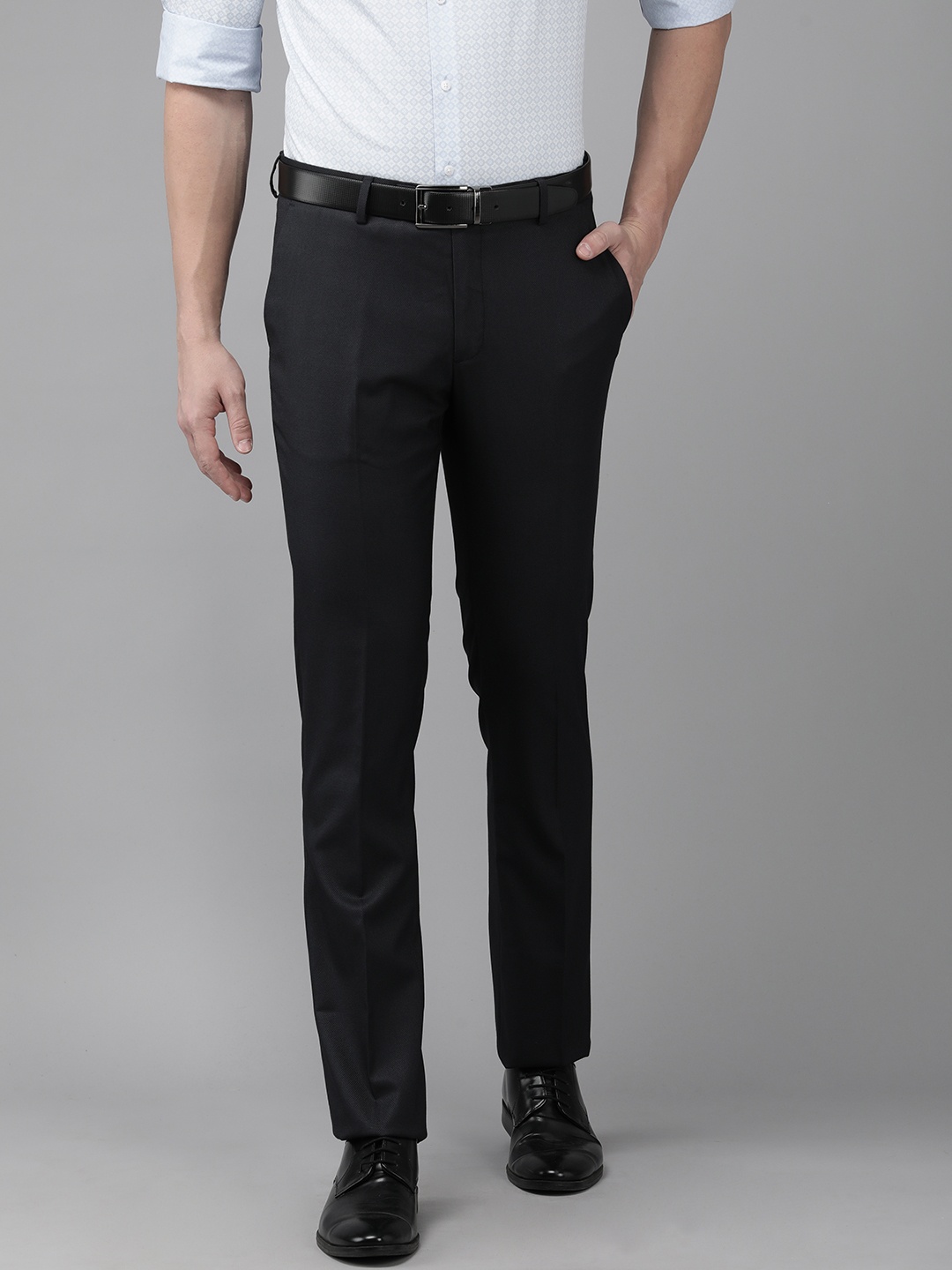 

Arrow Men Textured Tailored Fit Flat Front Formal Trousers, Navy blue