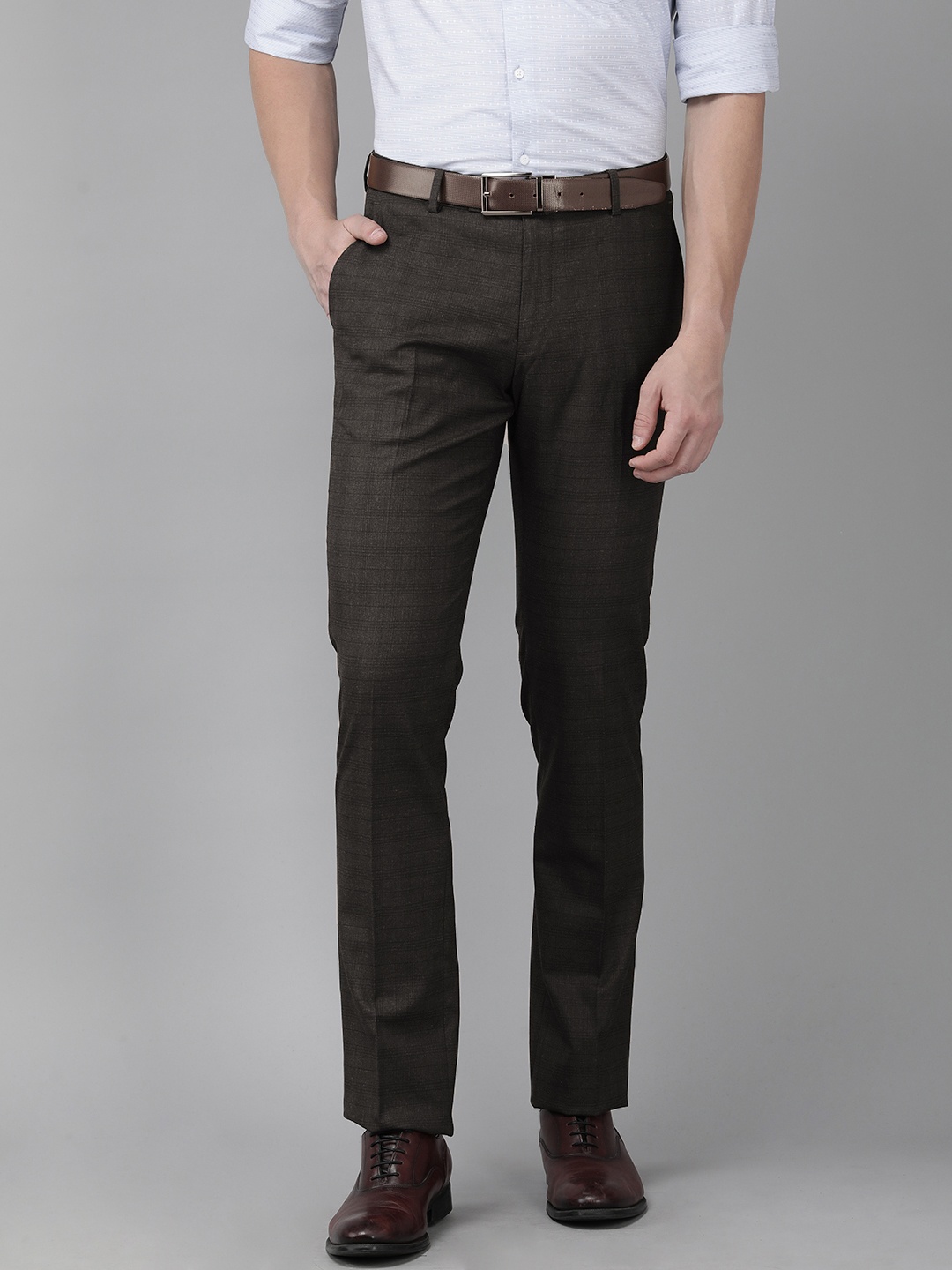 

Arrow Men Checked Tailored Fit Mid-Rise Formal Trousers, Charcoal