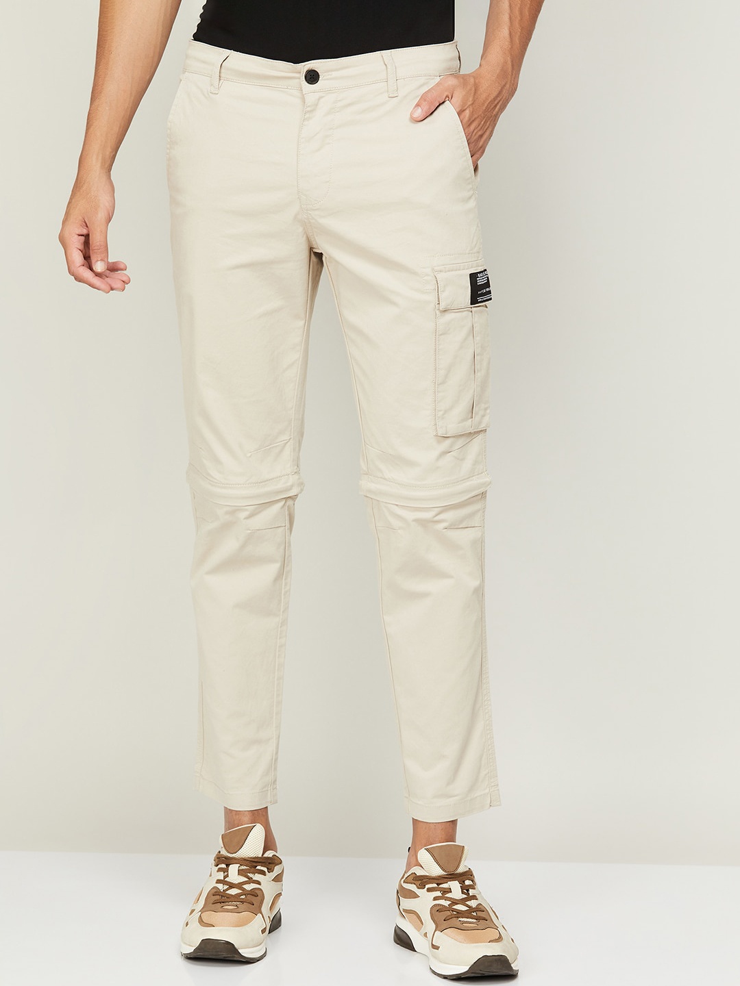 

Bossini Men Easy Wash Cargos Cotton Trousers, Beige
