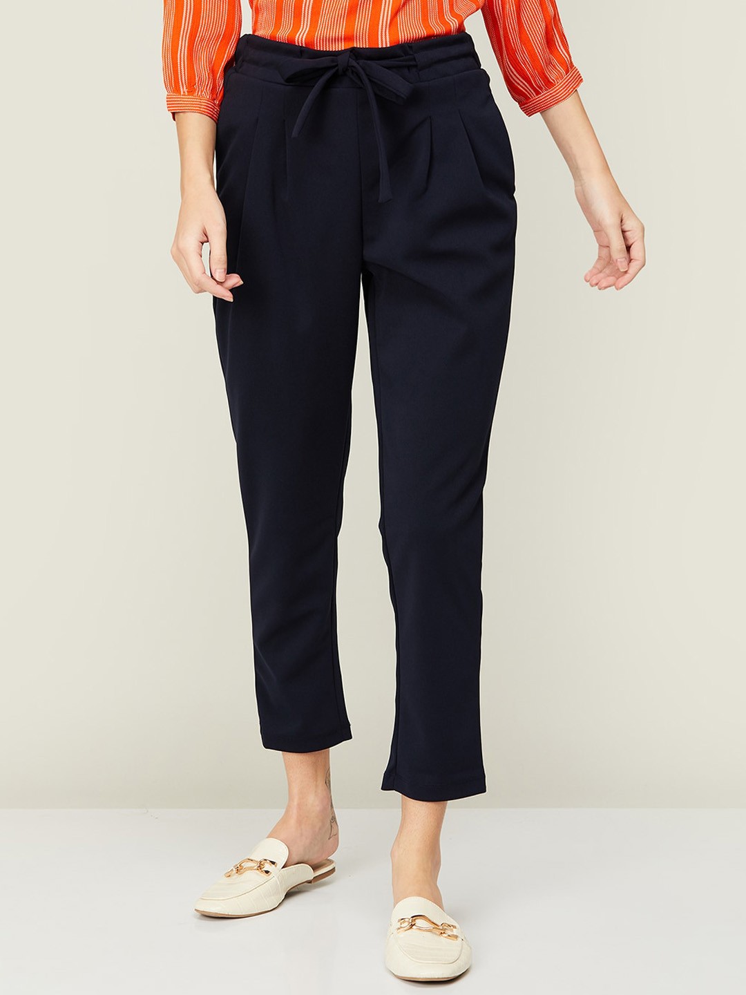 

CODE by Lifestyle Women Cropped Easy Wash Pleated Trousers, Navy blue