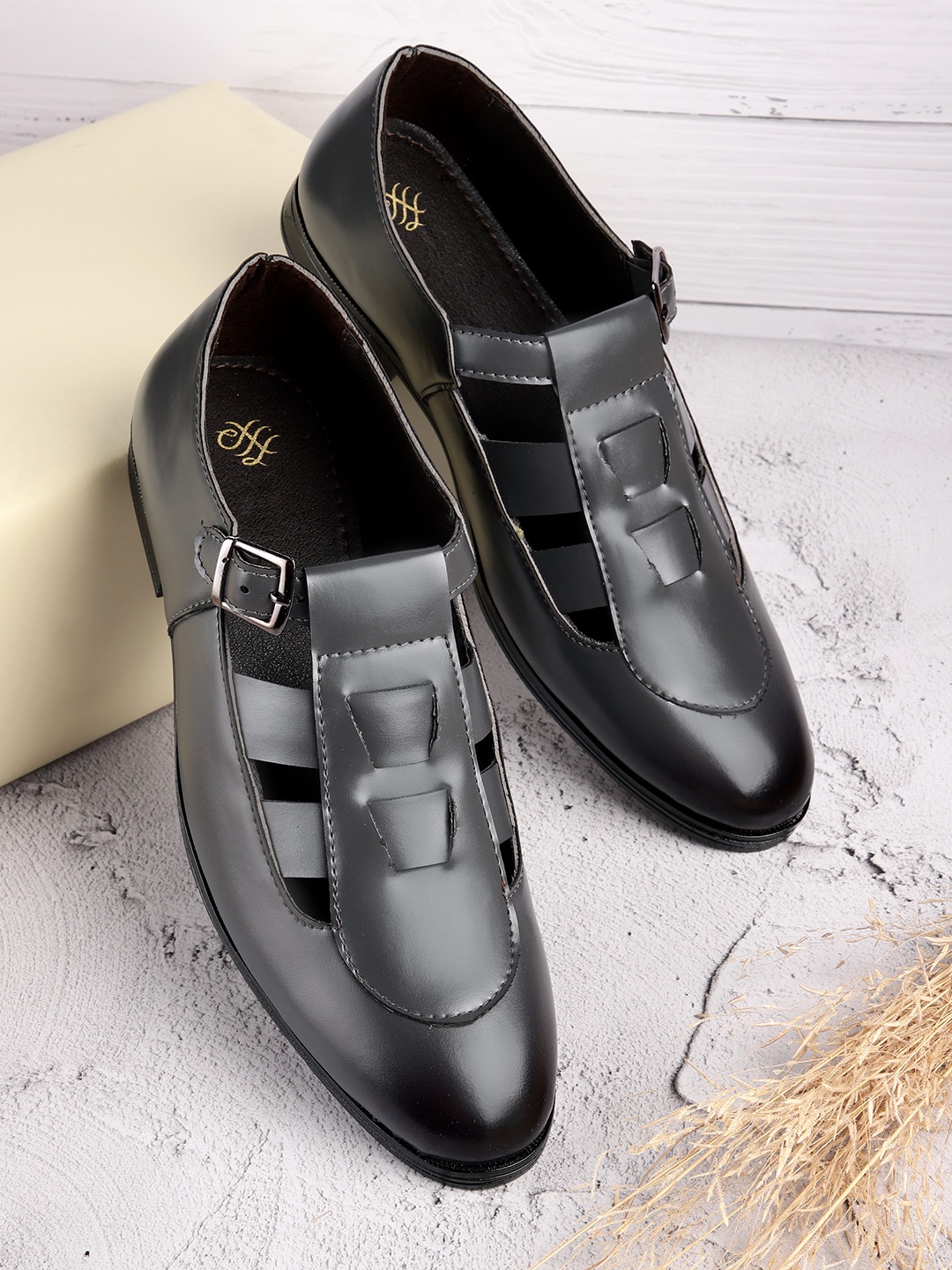 

House of Pataudi Men Handcrafted Shoe-Style Sandals, Charcoal