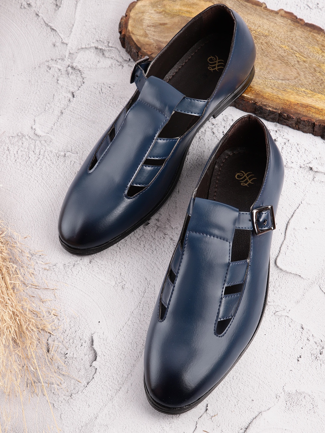 

House of Pataudi Men Handcrafted Shoe-Style Sandals, Navy blue