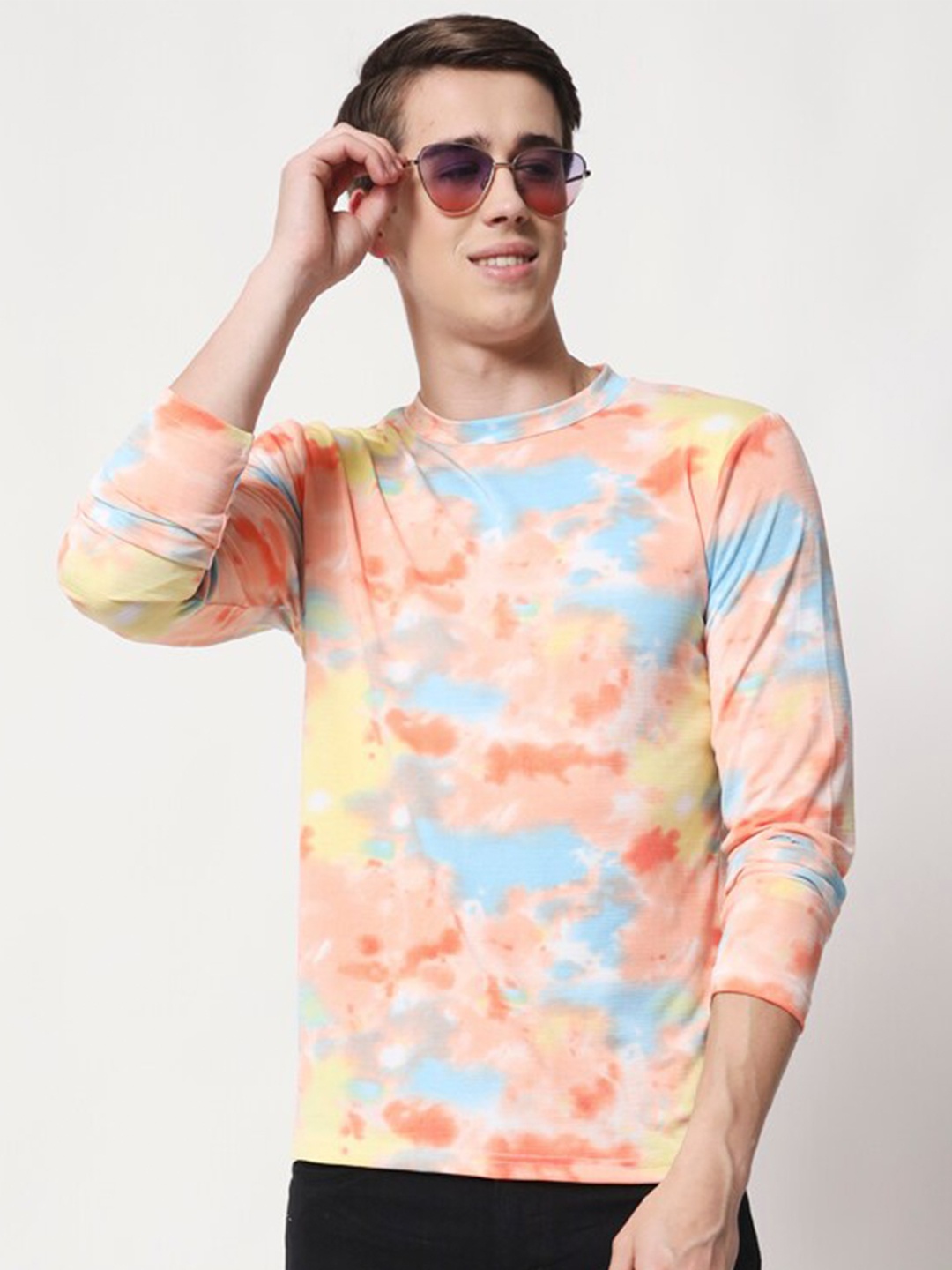 

Darzi Men Tie & Dye Printed T-shirt, Peach