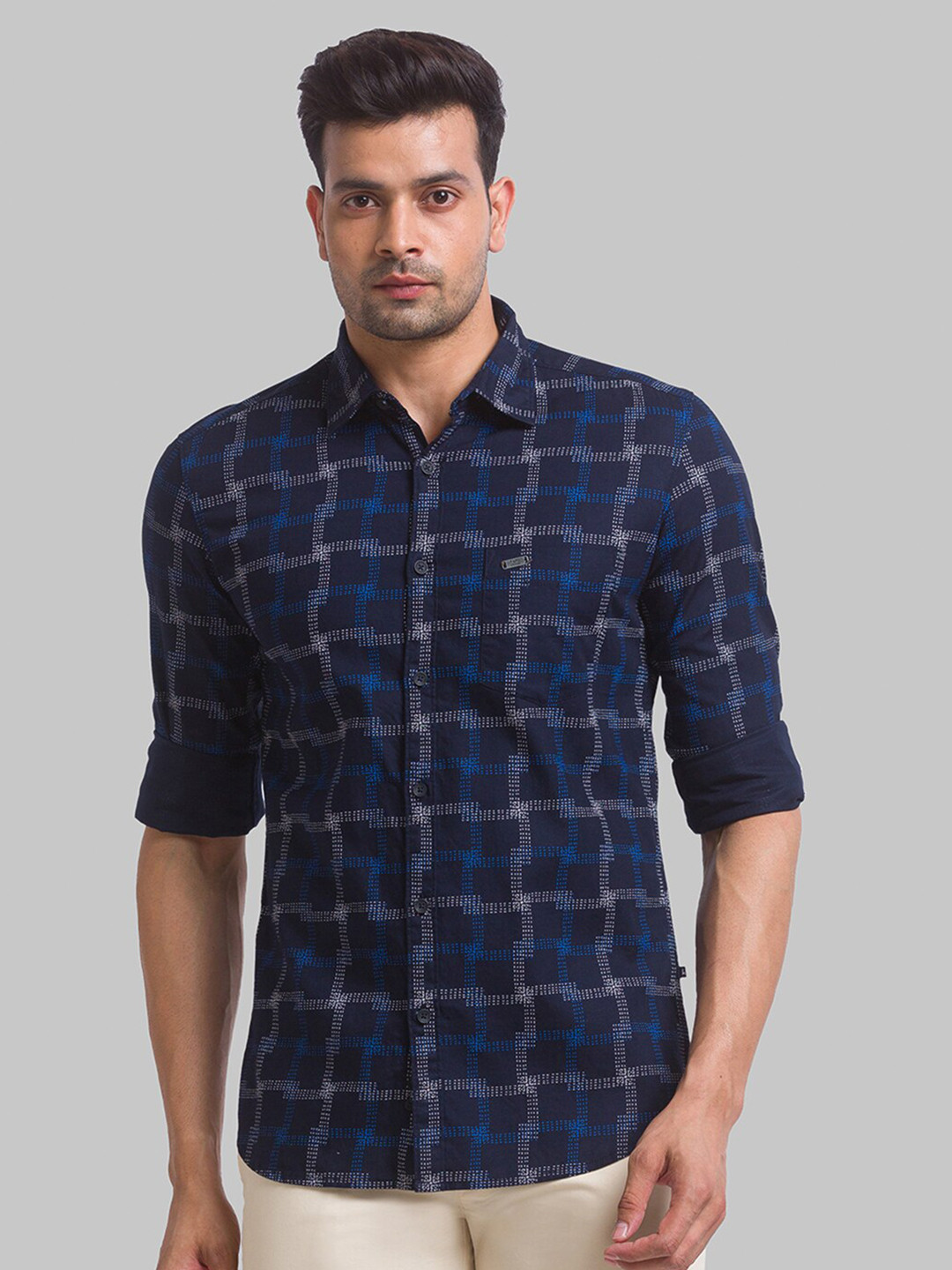 

Parx Men Checks Cotton Casual Shirt, Blue