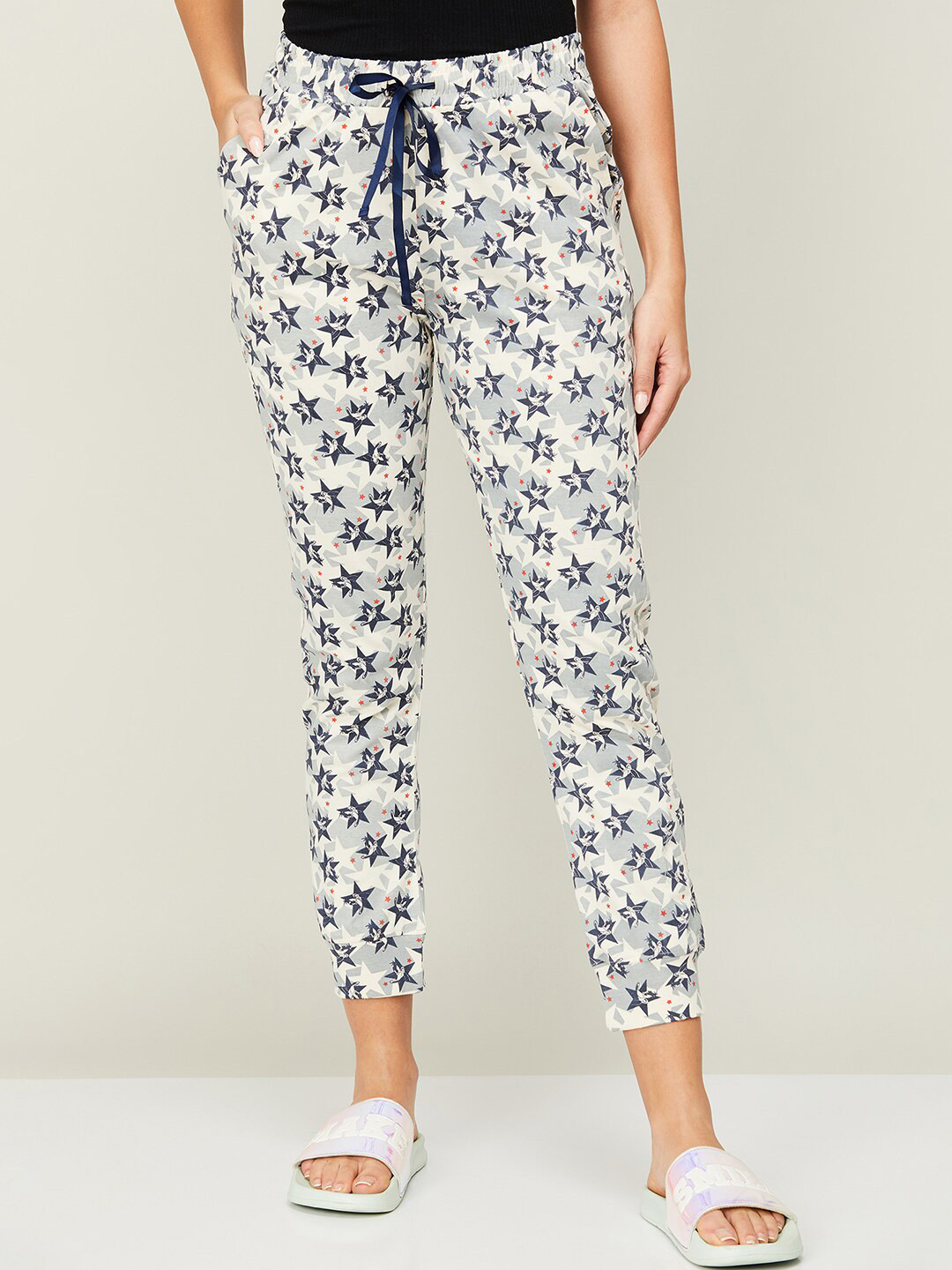 

Ginger by Lifestyle Women Printed Pure Cotton Lounge Pants, Cream